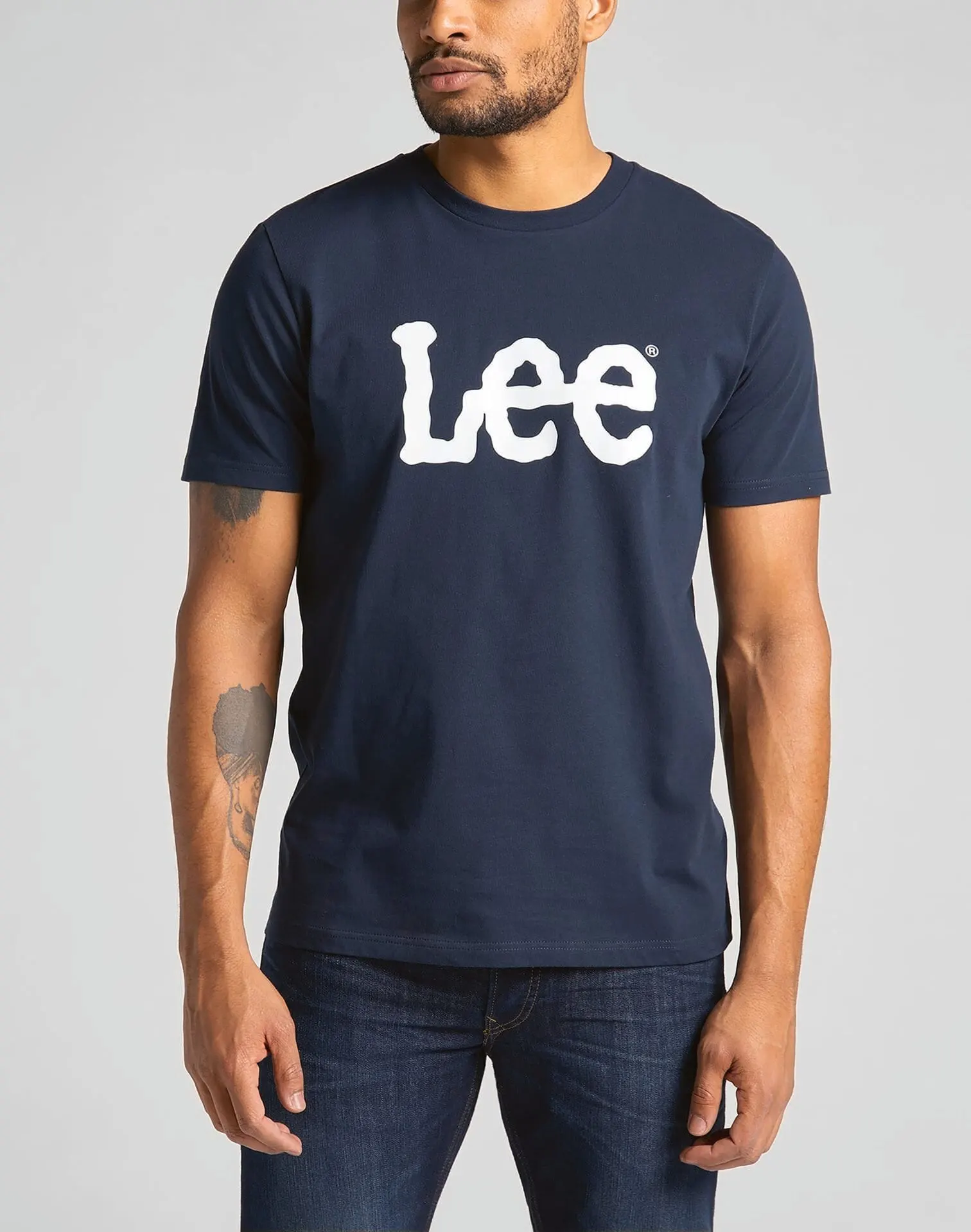 Camiseta con logo
