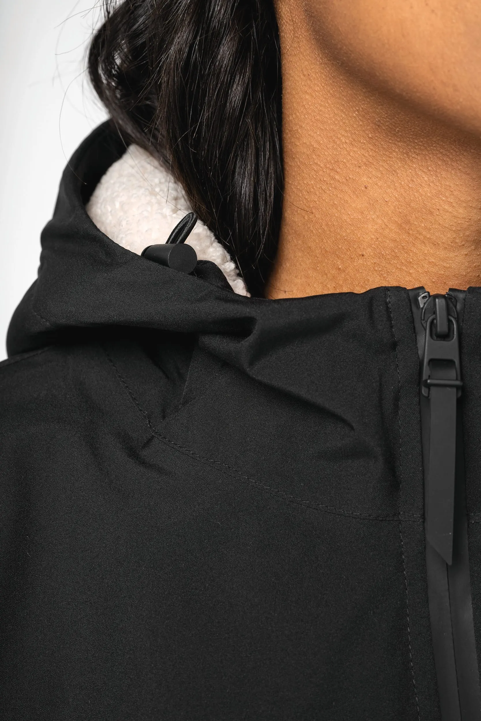 Chaqueta ecorresponsable impermeable con forro de sherpa unisex