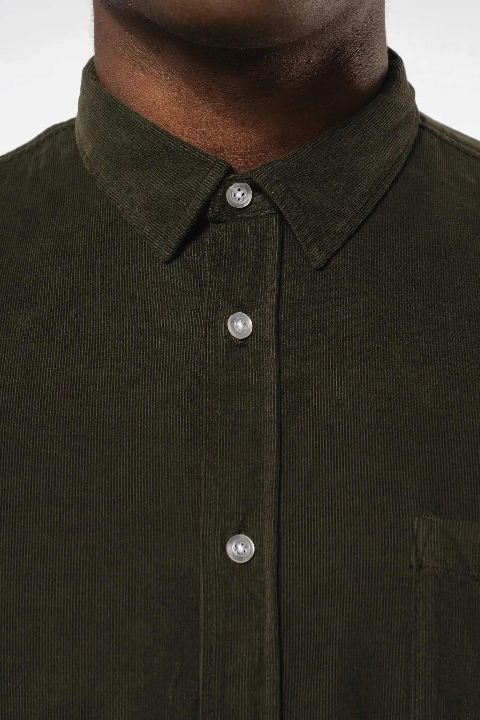 Camisa de pana manga larga hombre