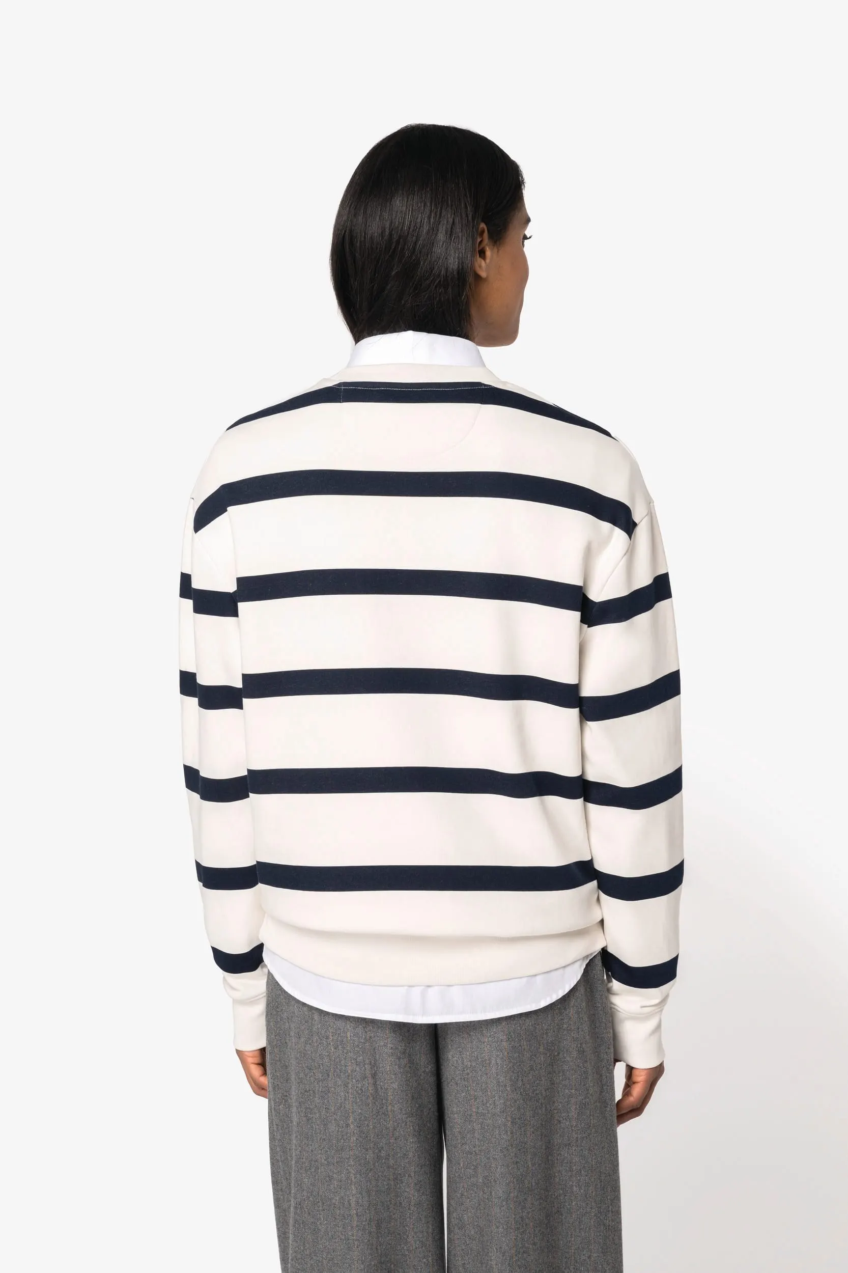 Sudadera ecorresponsable de cuello redondo a rayas y hombros caídos unisex