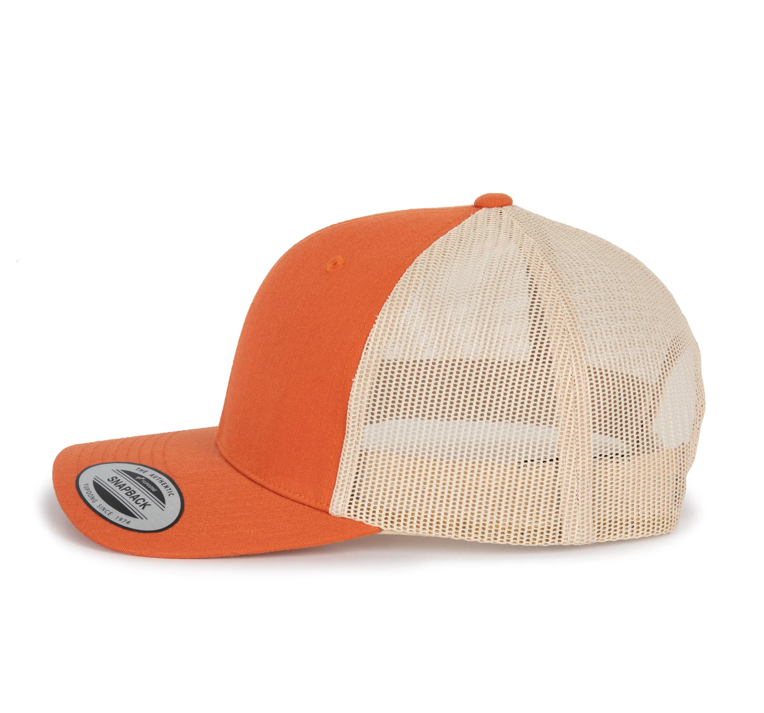 Gorra Trucker modelo retro - 6 paneles