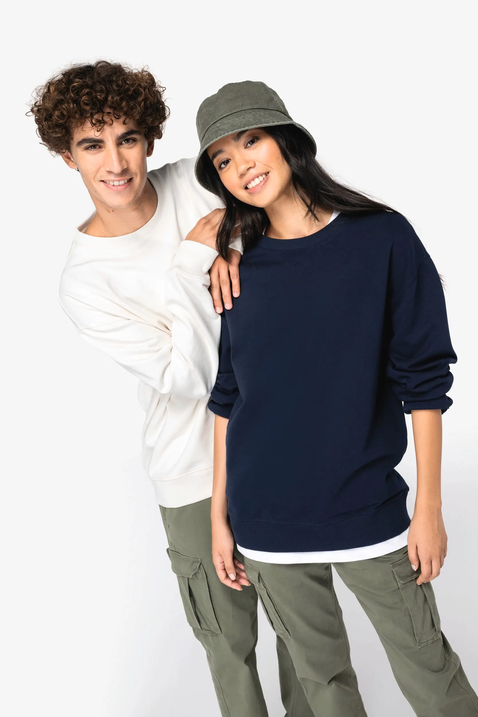 Sudadera ecorresponsable cuello redondo y hombros caídos French Terry unisex