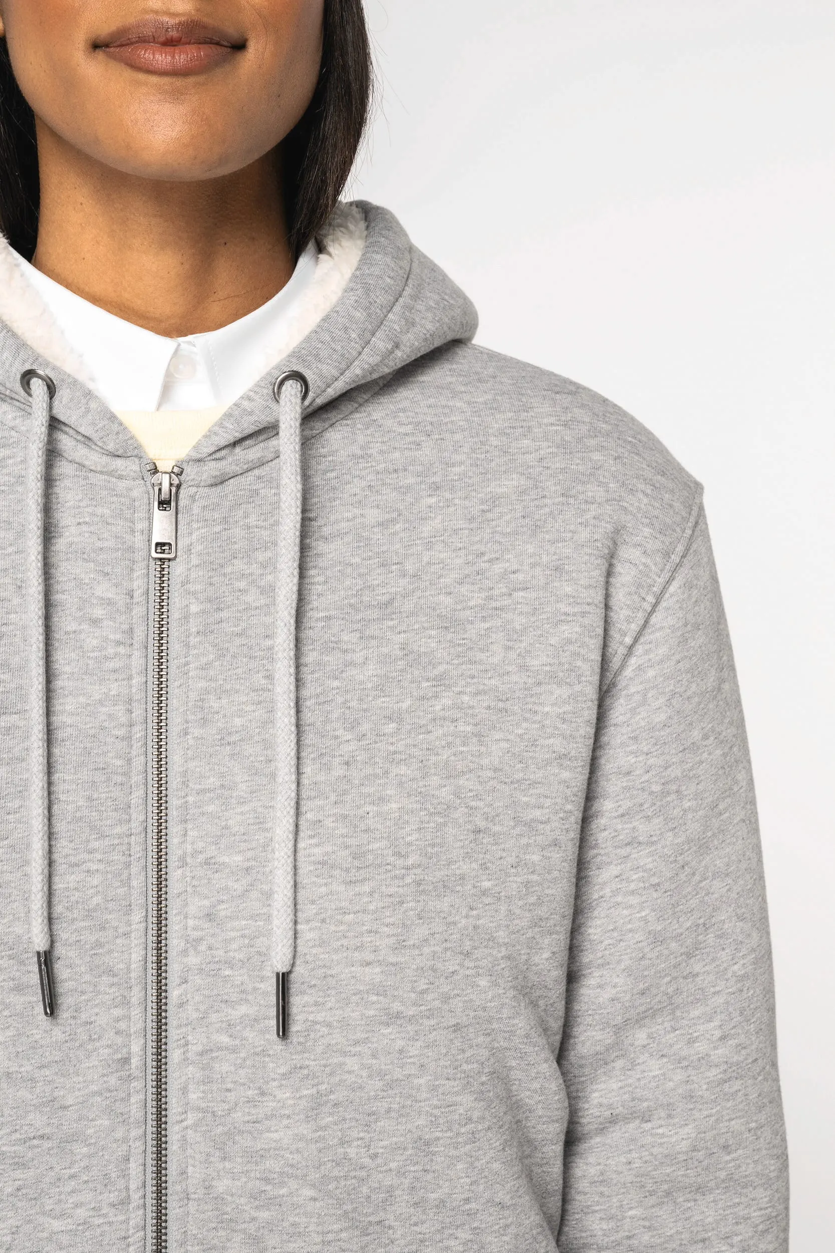 Sudadera ecorresponsable con cremallera y forro de sherpa unisex