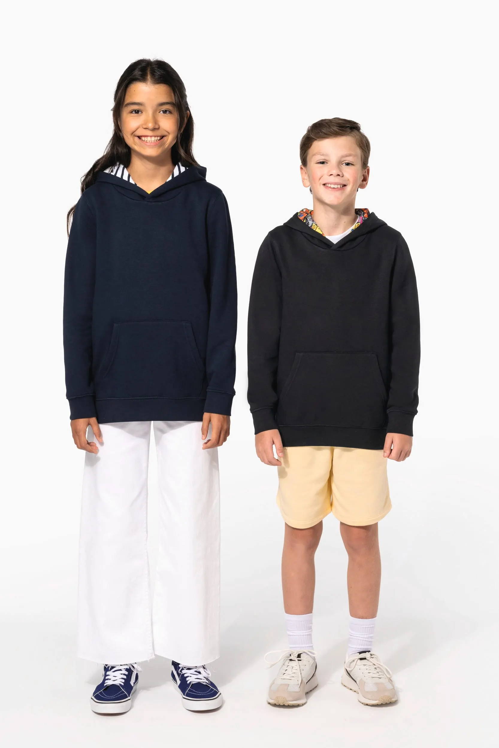 Sudadera con capucha de forro contrastado infantil