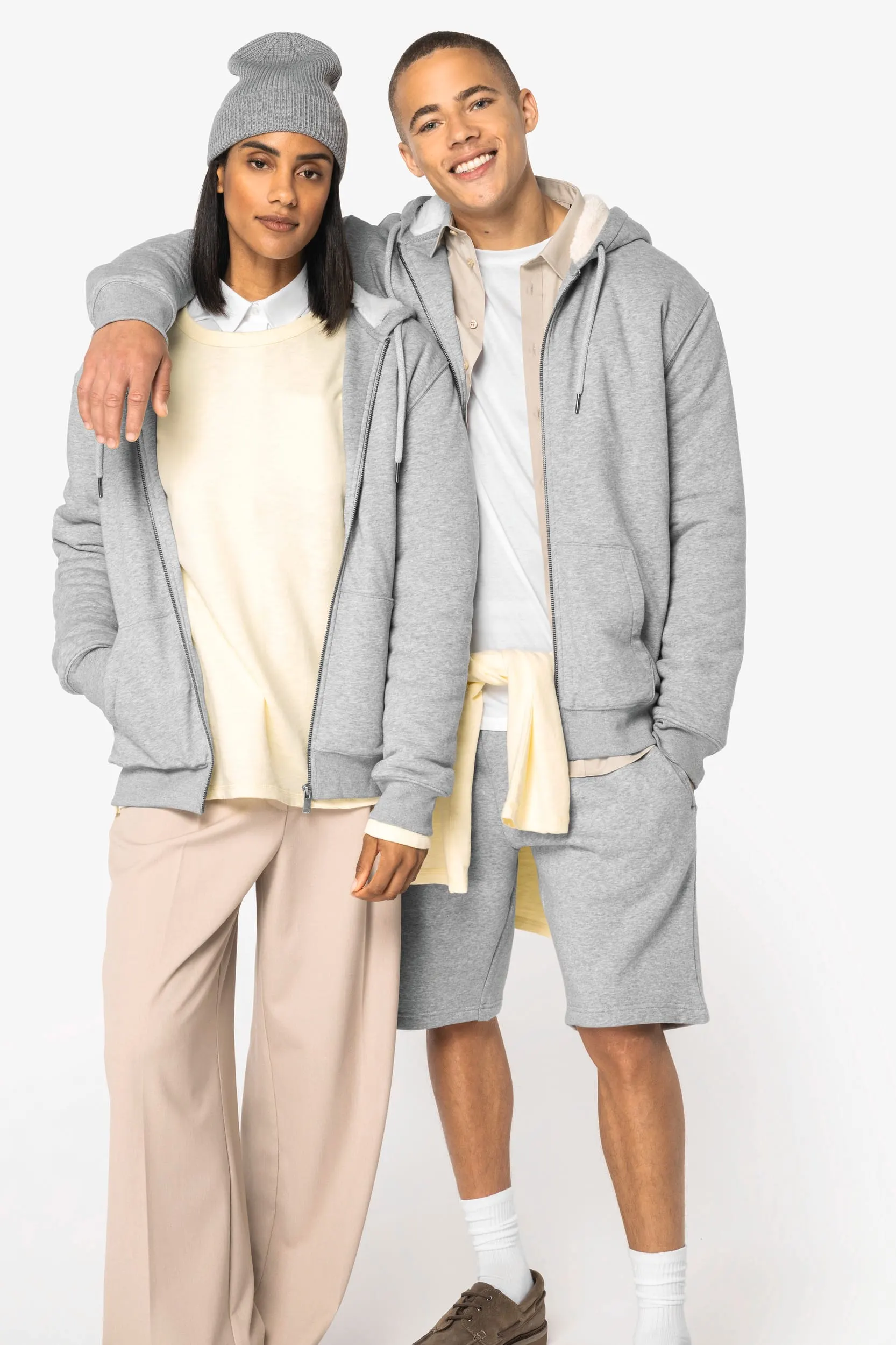 Sudadera ecorresponsable con cremallera y forro de sherpa unisex