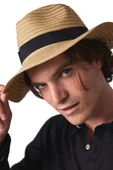 Sombrero de paja clásico