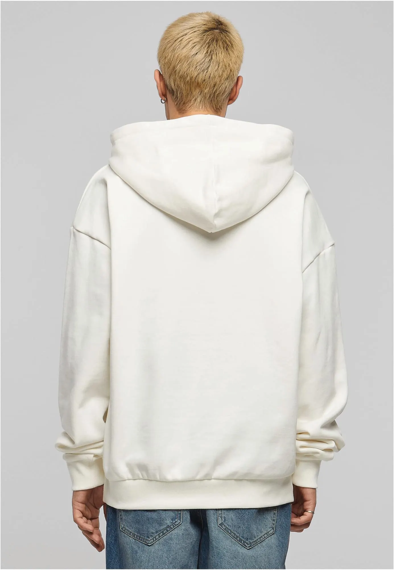 Sudadera con capucha de tejido grueso