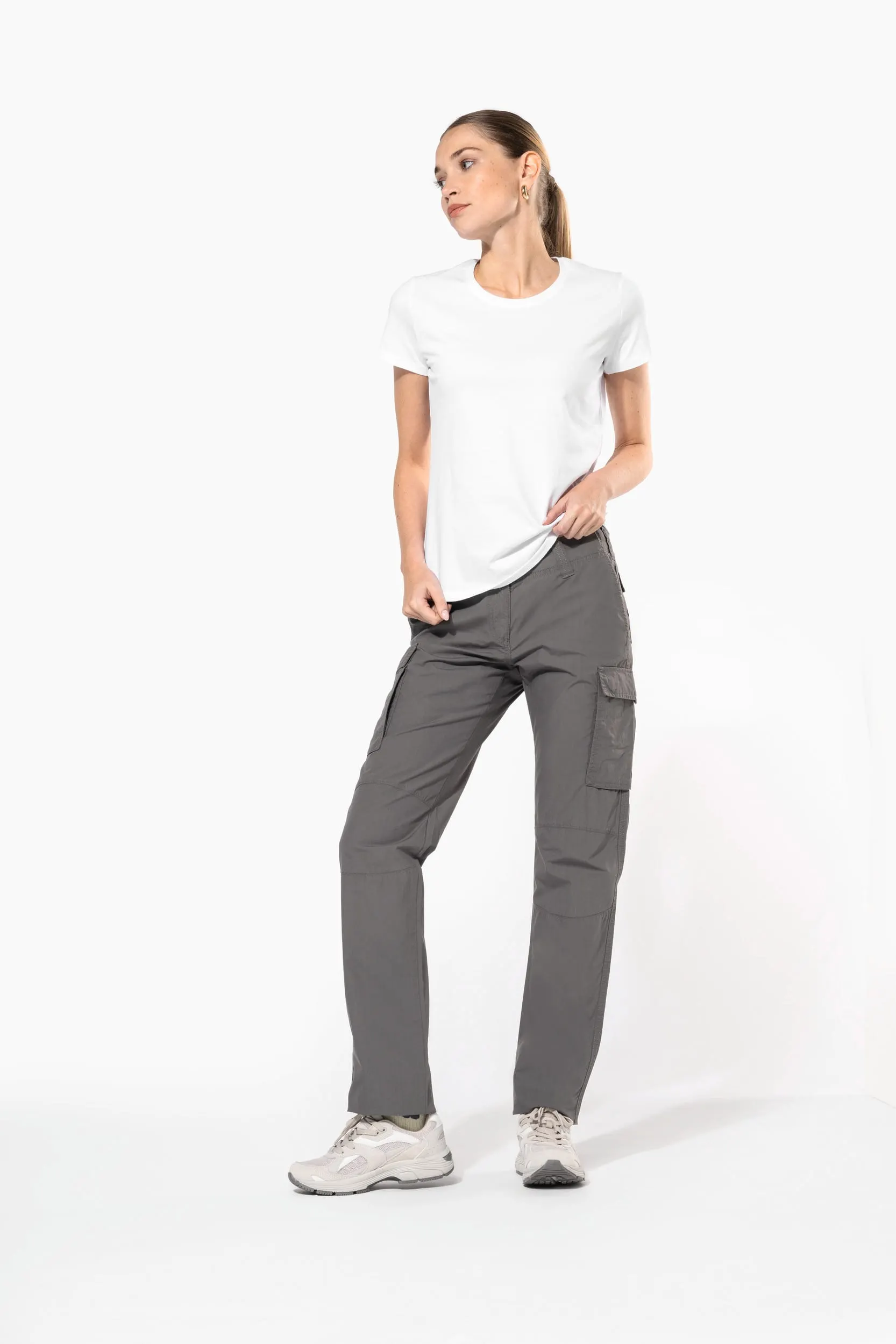 Pantalón ligero multibolsillos para mujer
