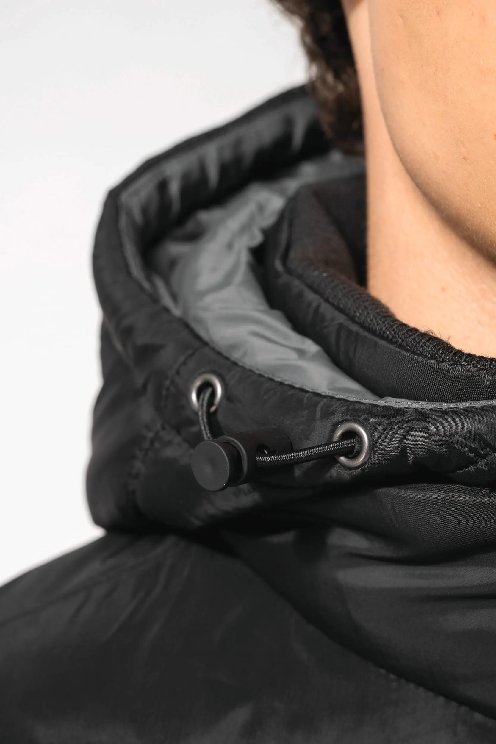 Parka ligera acolchada con capucha para hombre