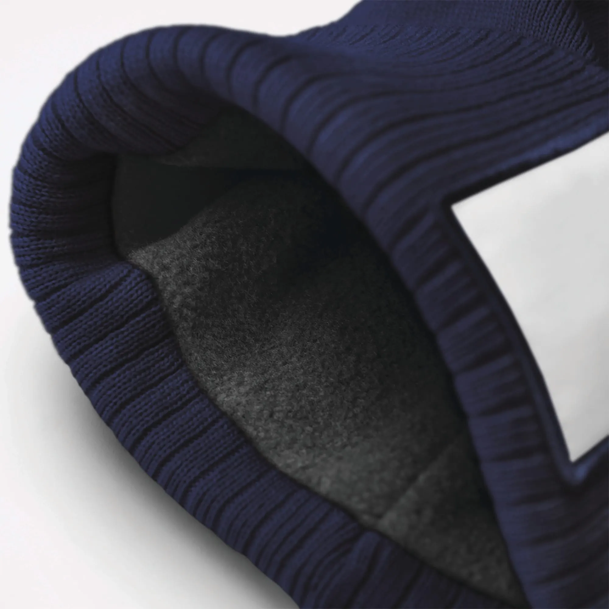Gorro con parche tipo aplique<br/>