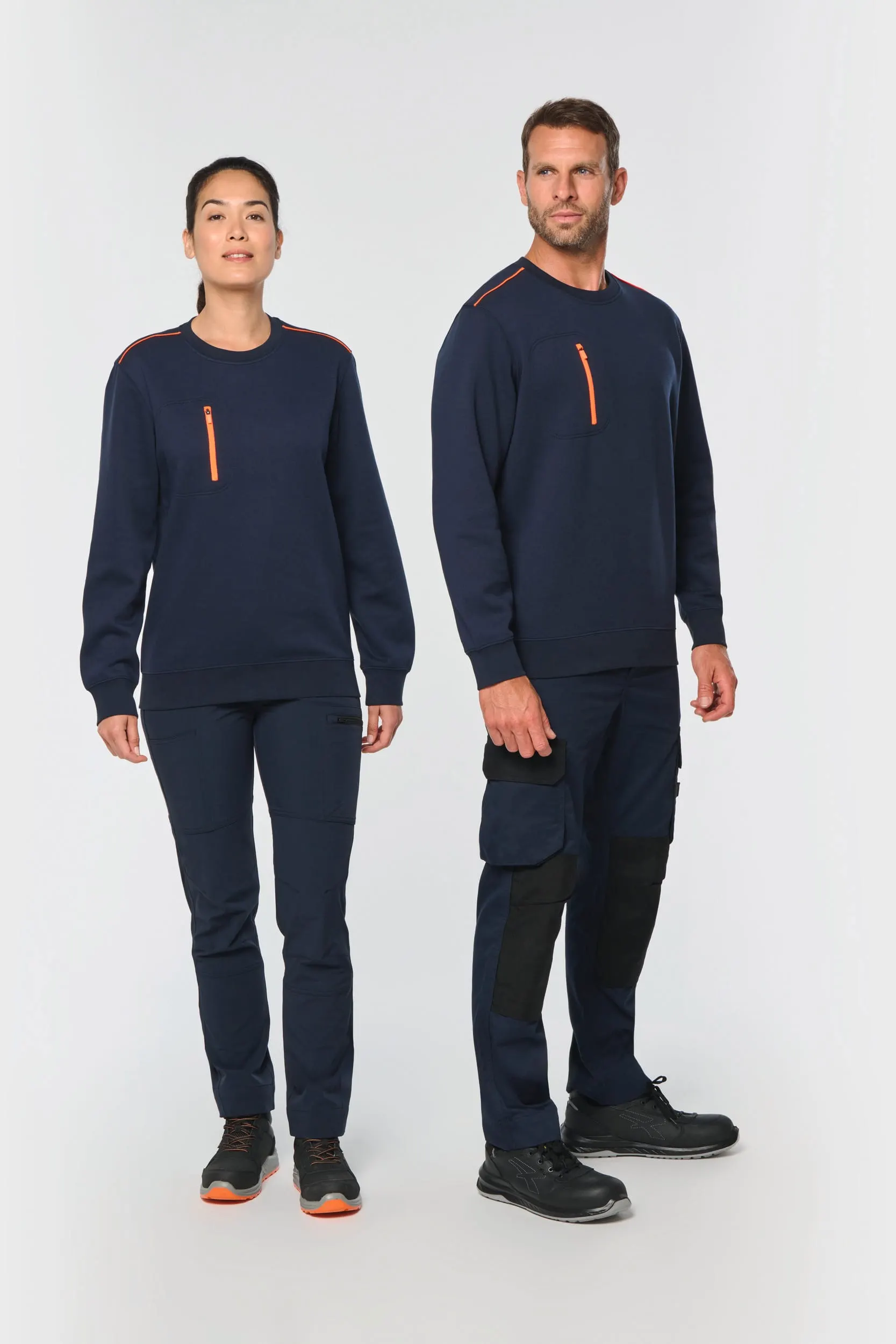 Sudadera Day To Day con bolsillo de cremallera contrastada