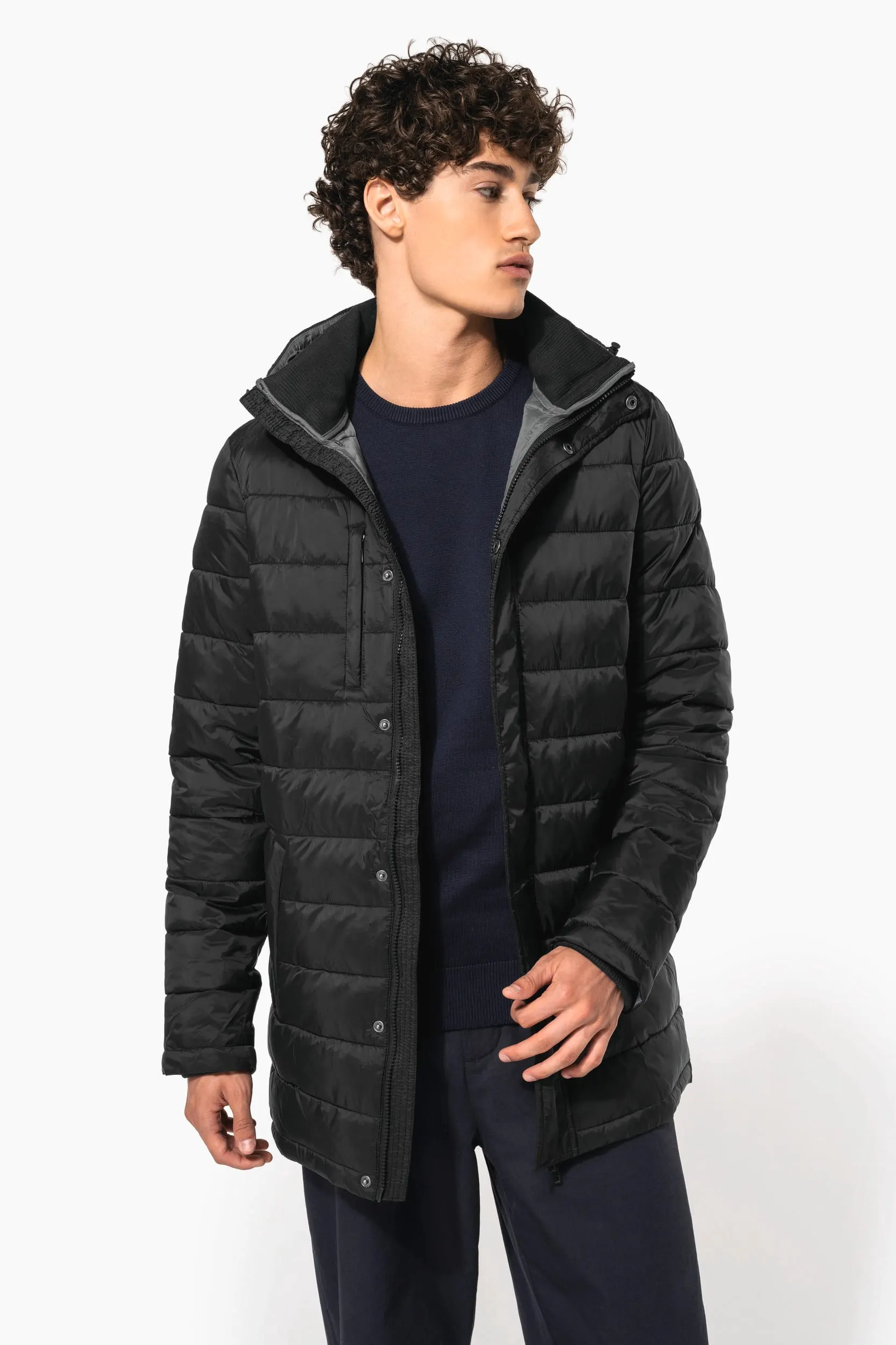 Parka ligera acolchada con capucha para hombre