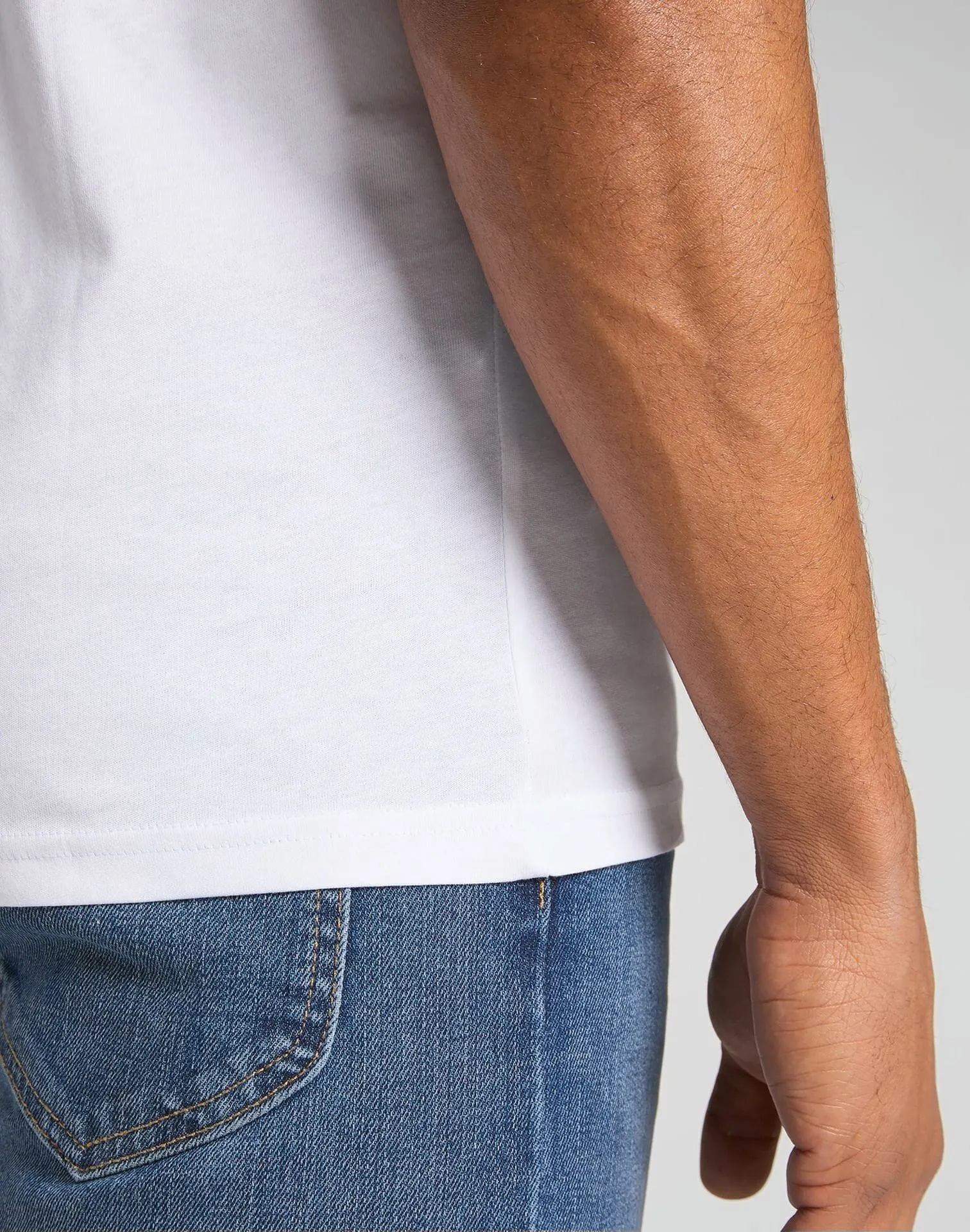 Camiseta con logo