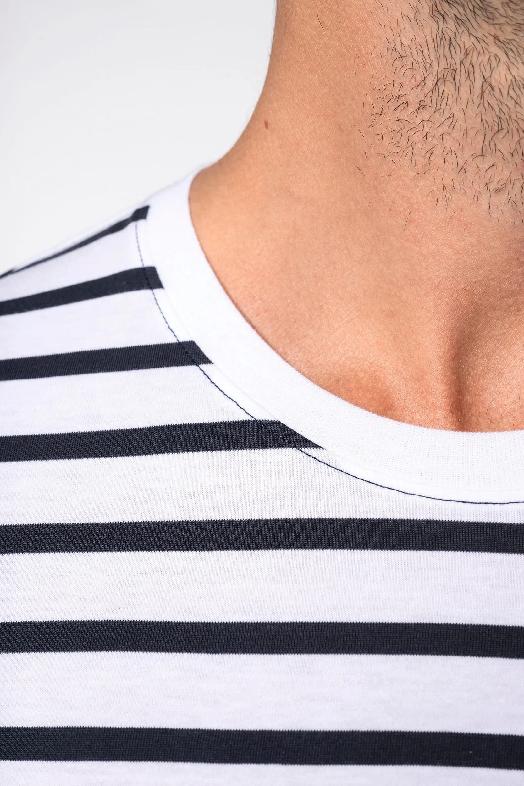 Camiseta Marinera a rayas con bolsillo manga corta
