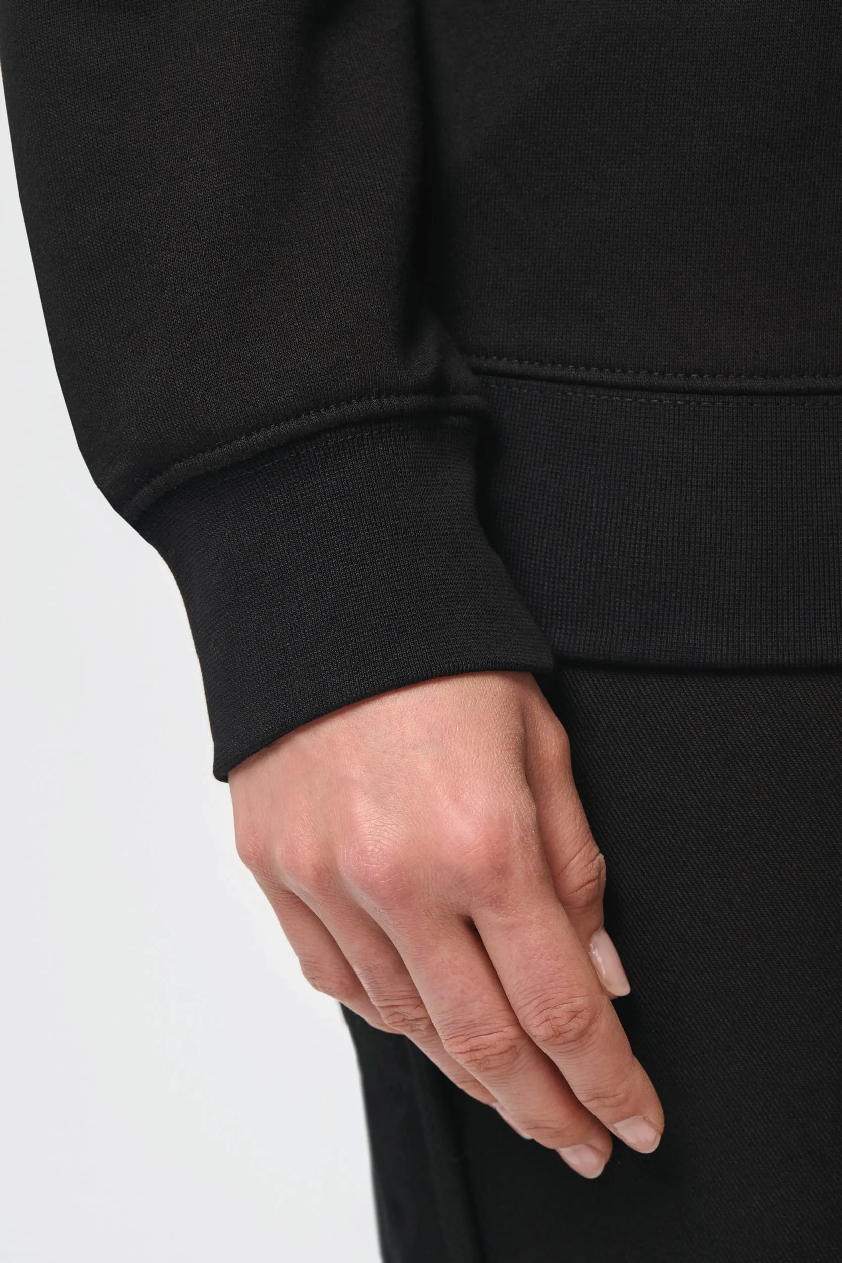Sudadera Day To Day con bolsillo de cremallera contrastada