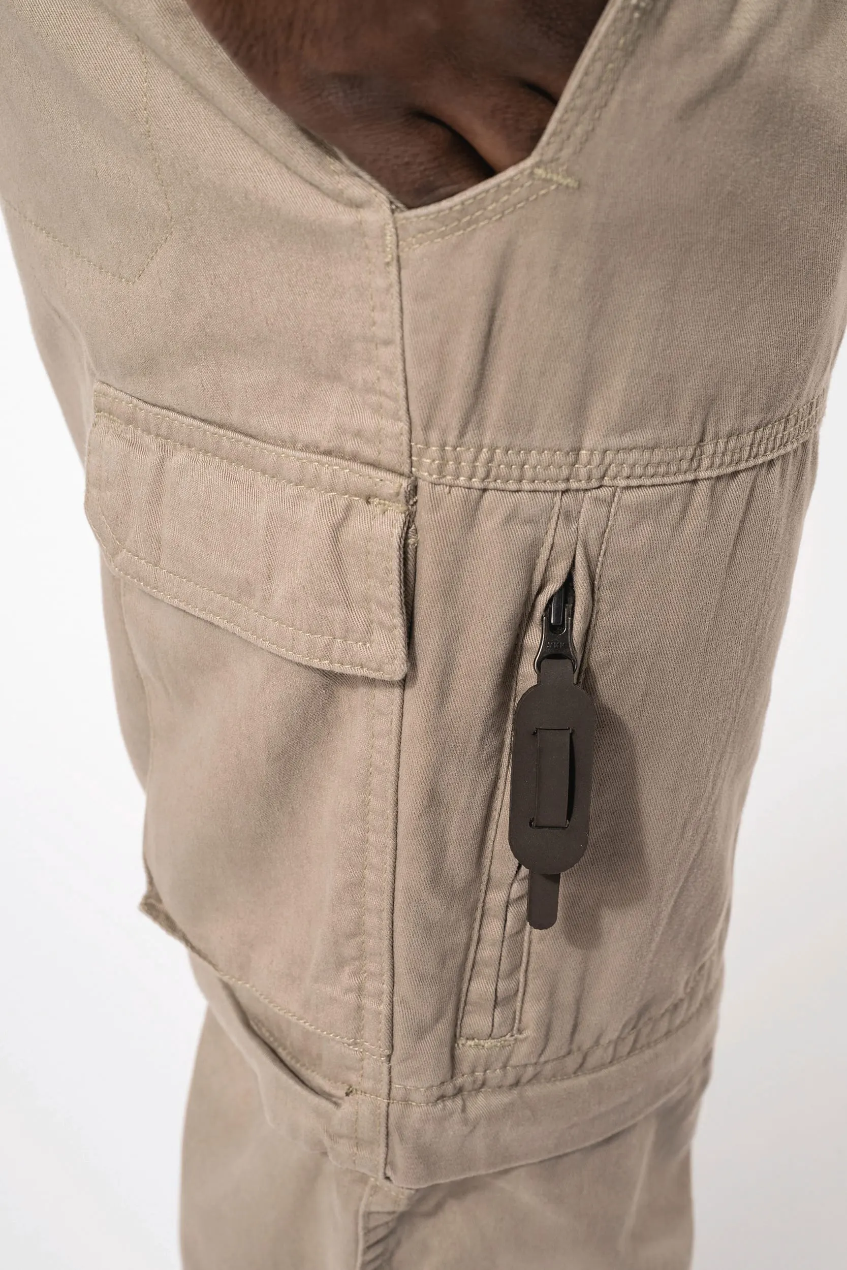 Pantalón 2 en 1 multibolsillos