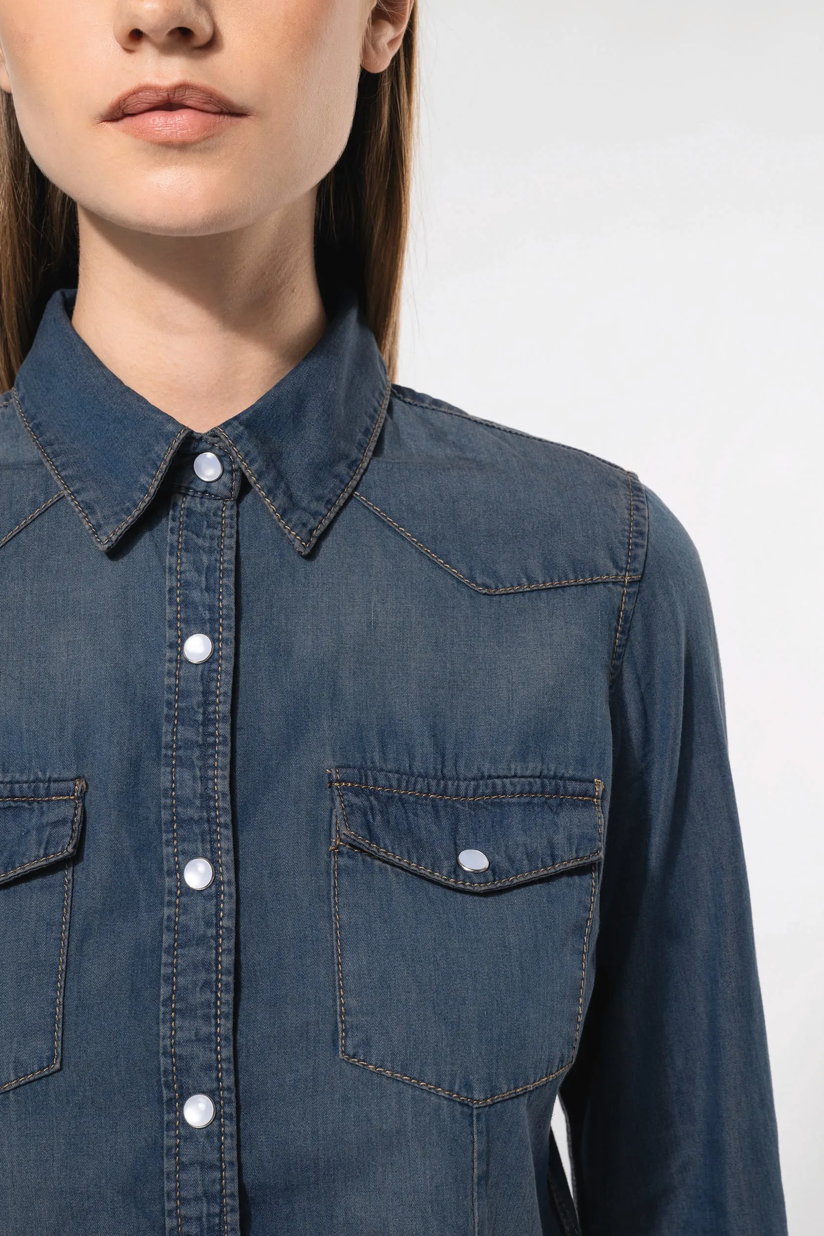 Camisa denim manga larga mujer