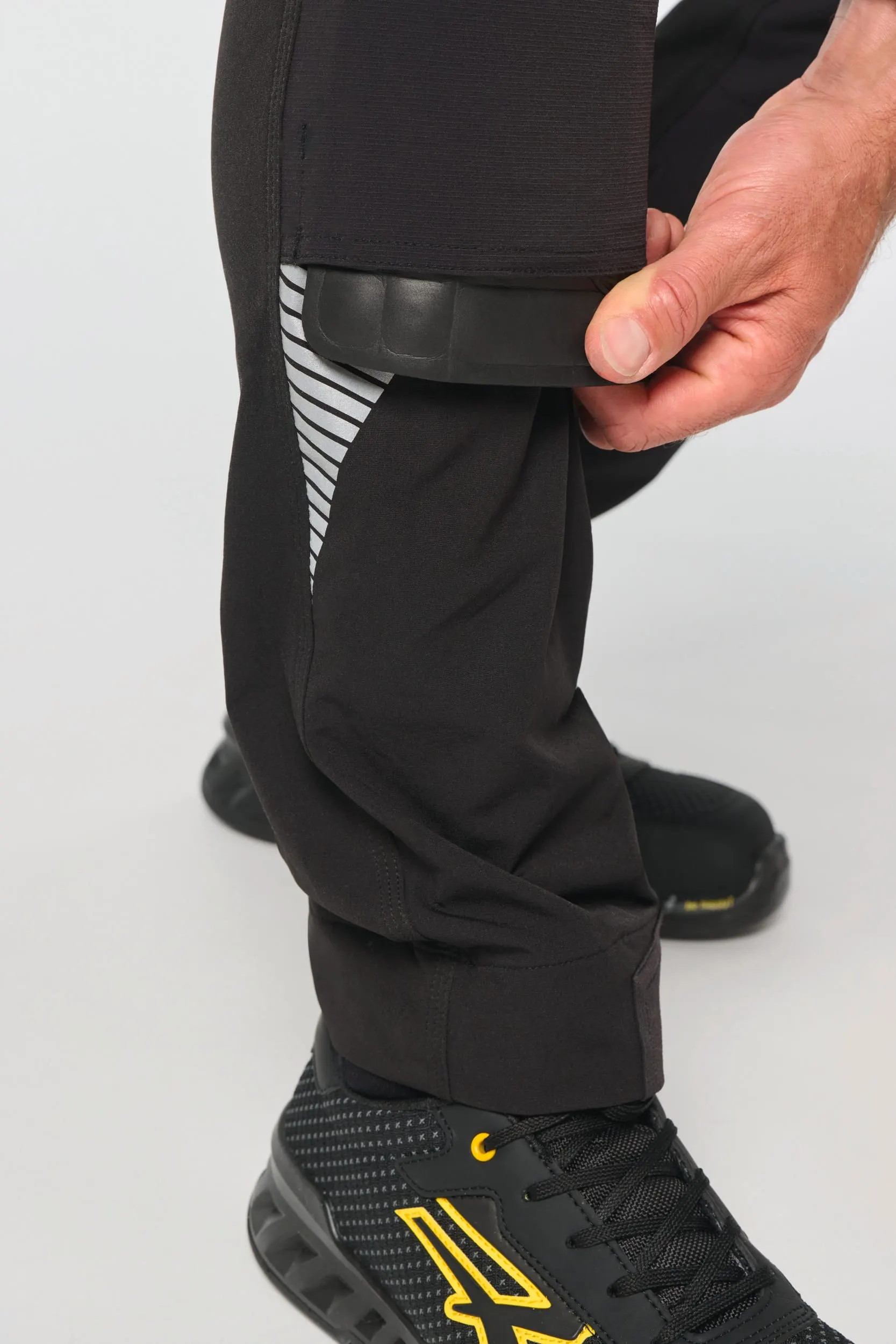 Pantalón stretch reciclado multibolsillos unisex