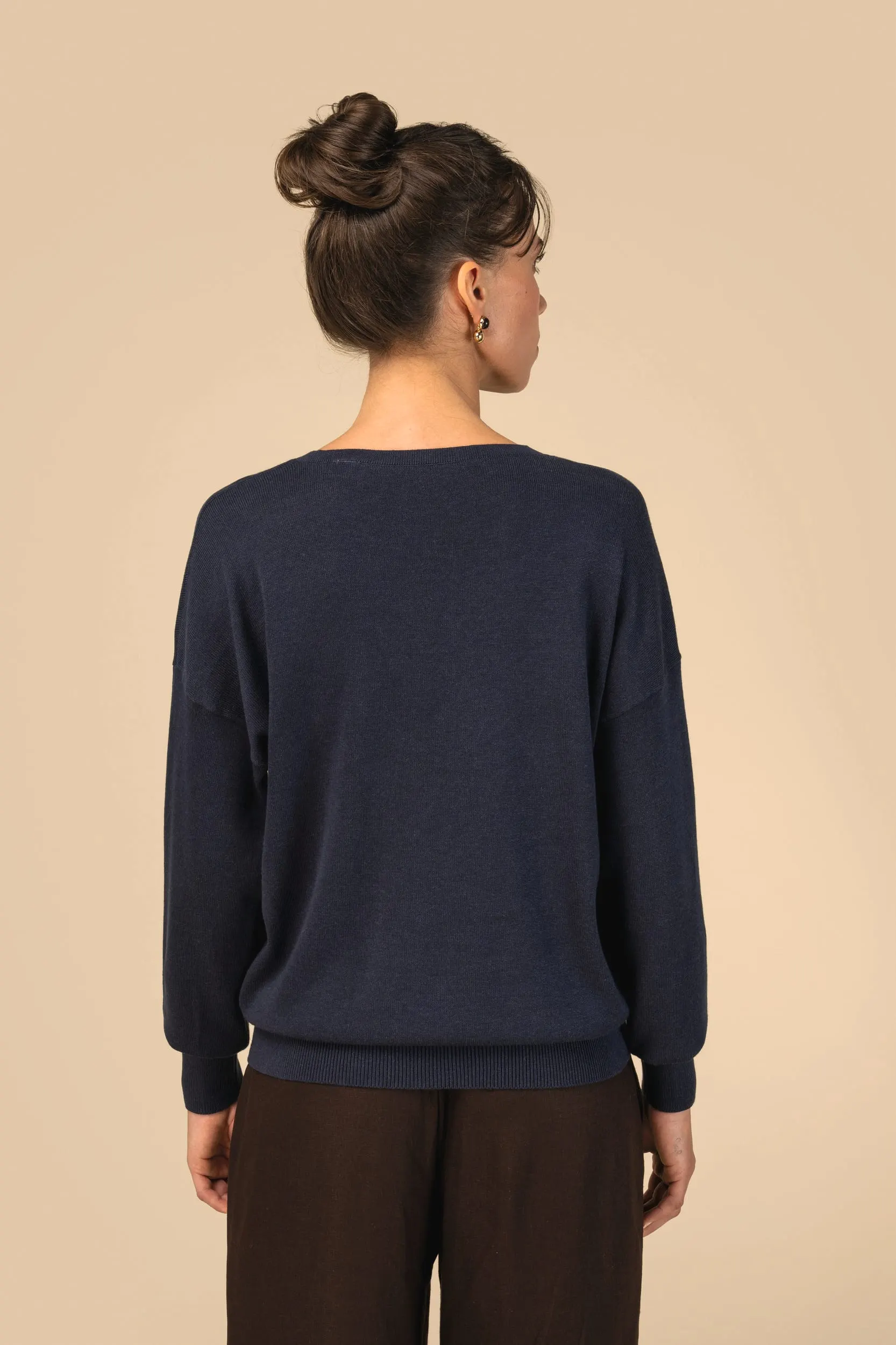 Jersey ecorresponsable cuello de pico de lyocell mujer
