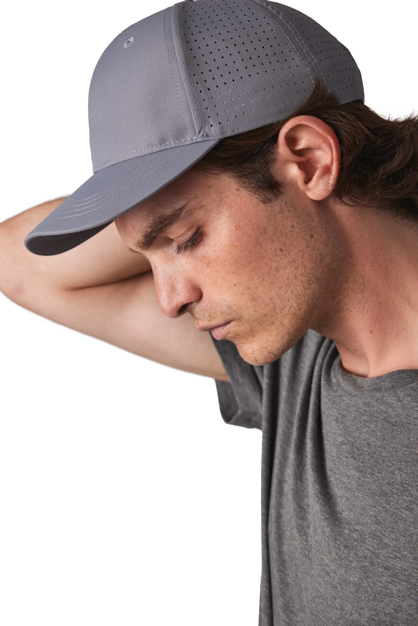 Gorra perforada - 6 paneles