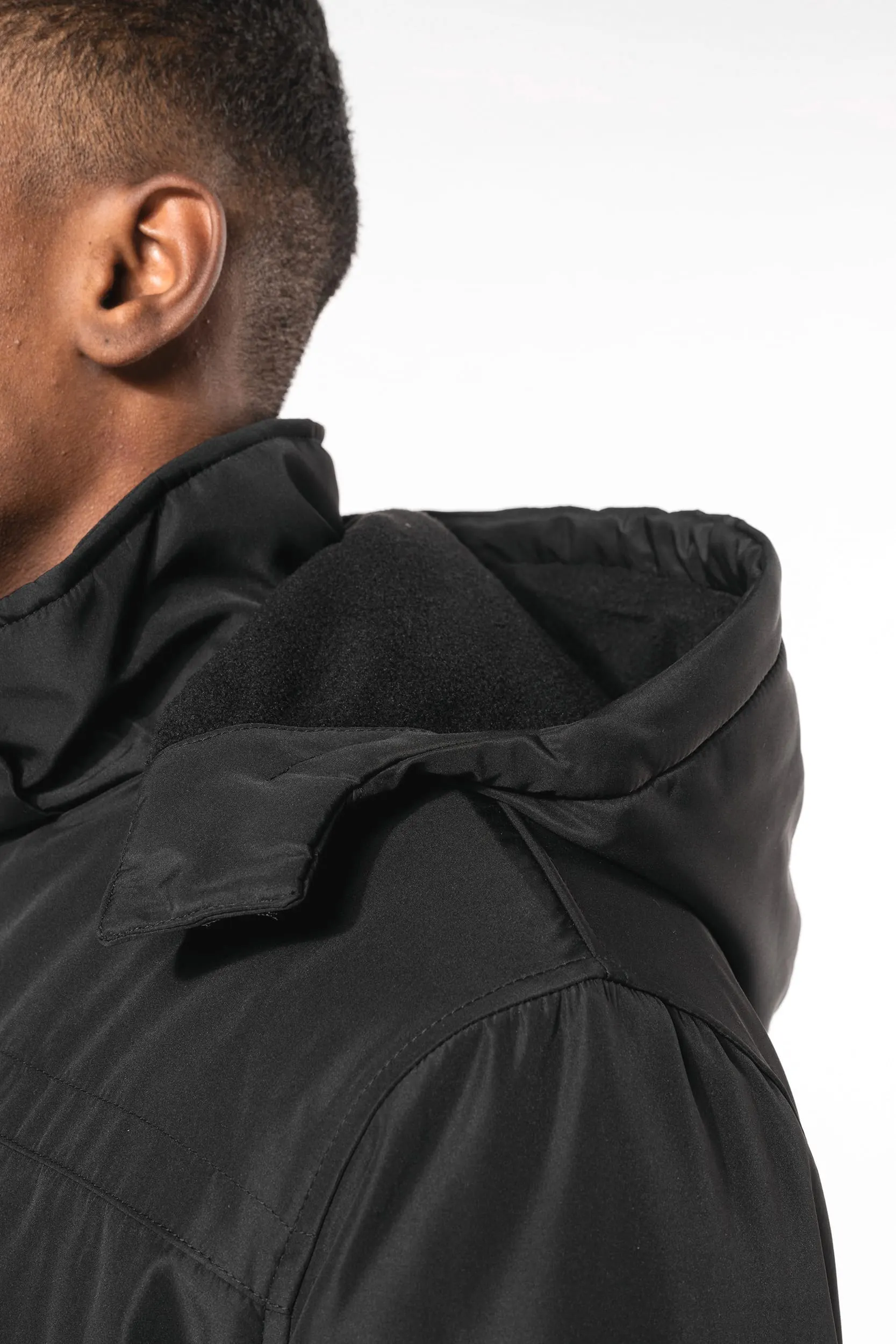 Parka con capucha extraíble