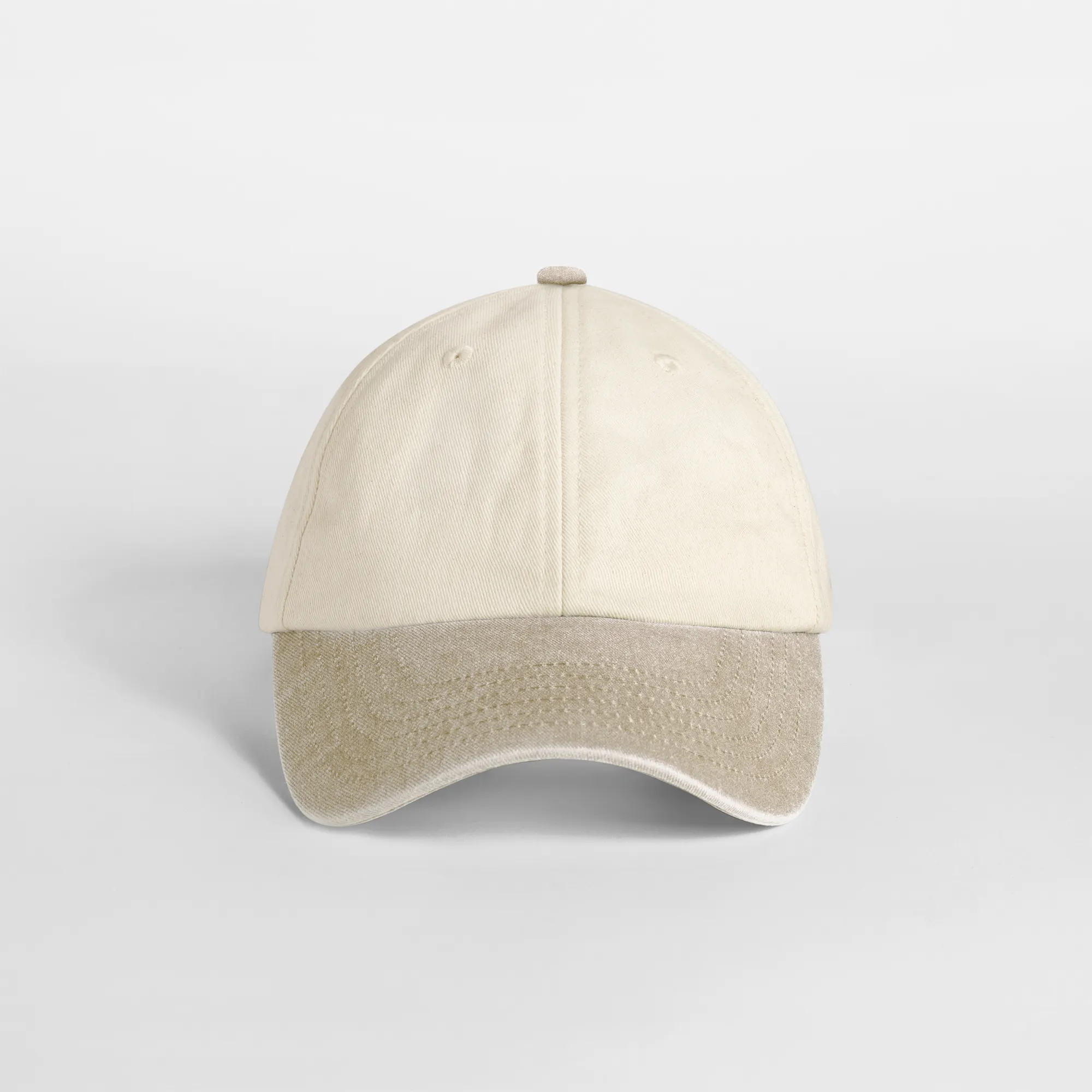 Gorra vintage compacta con visera en contraste
