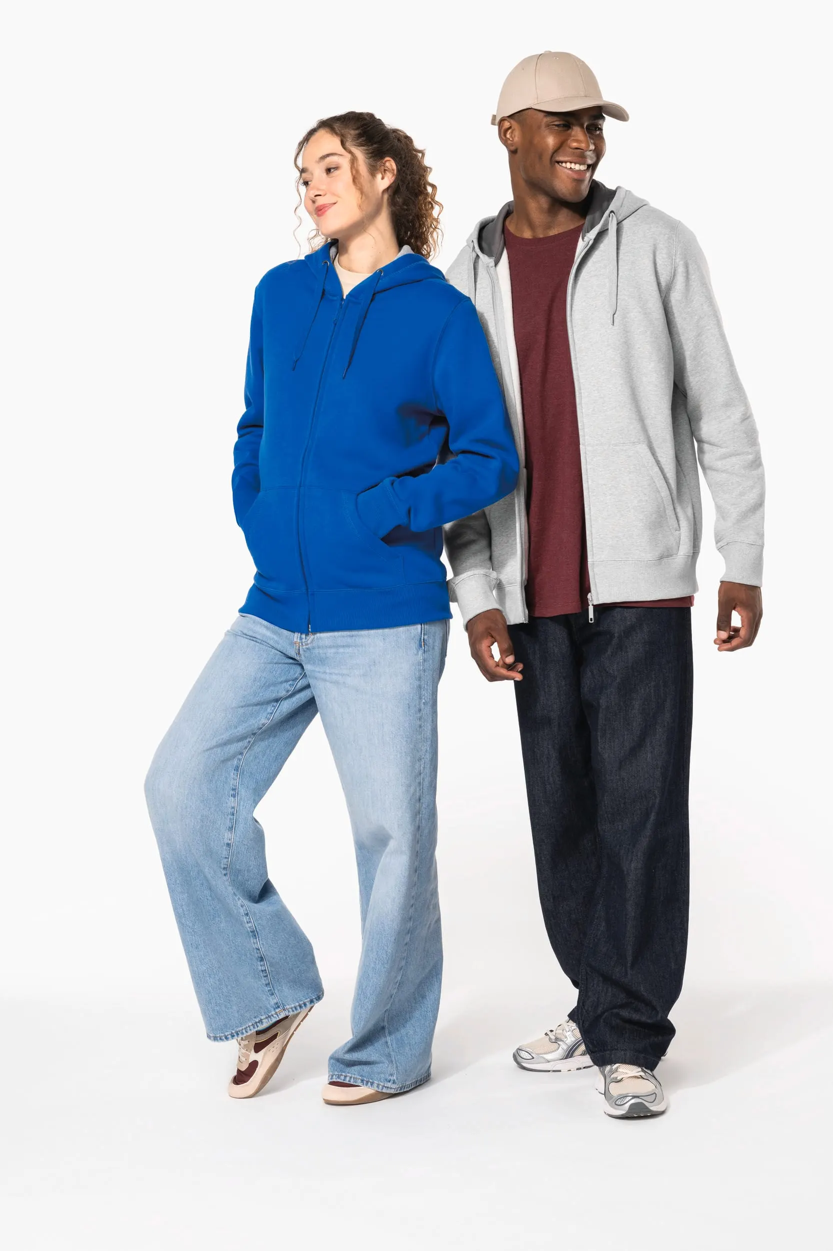 Sudadera capucha y cremallera