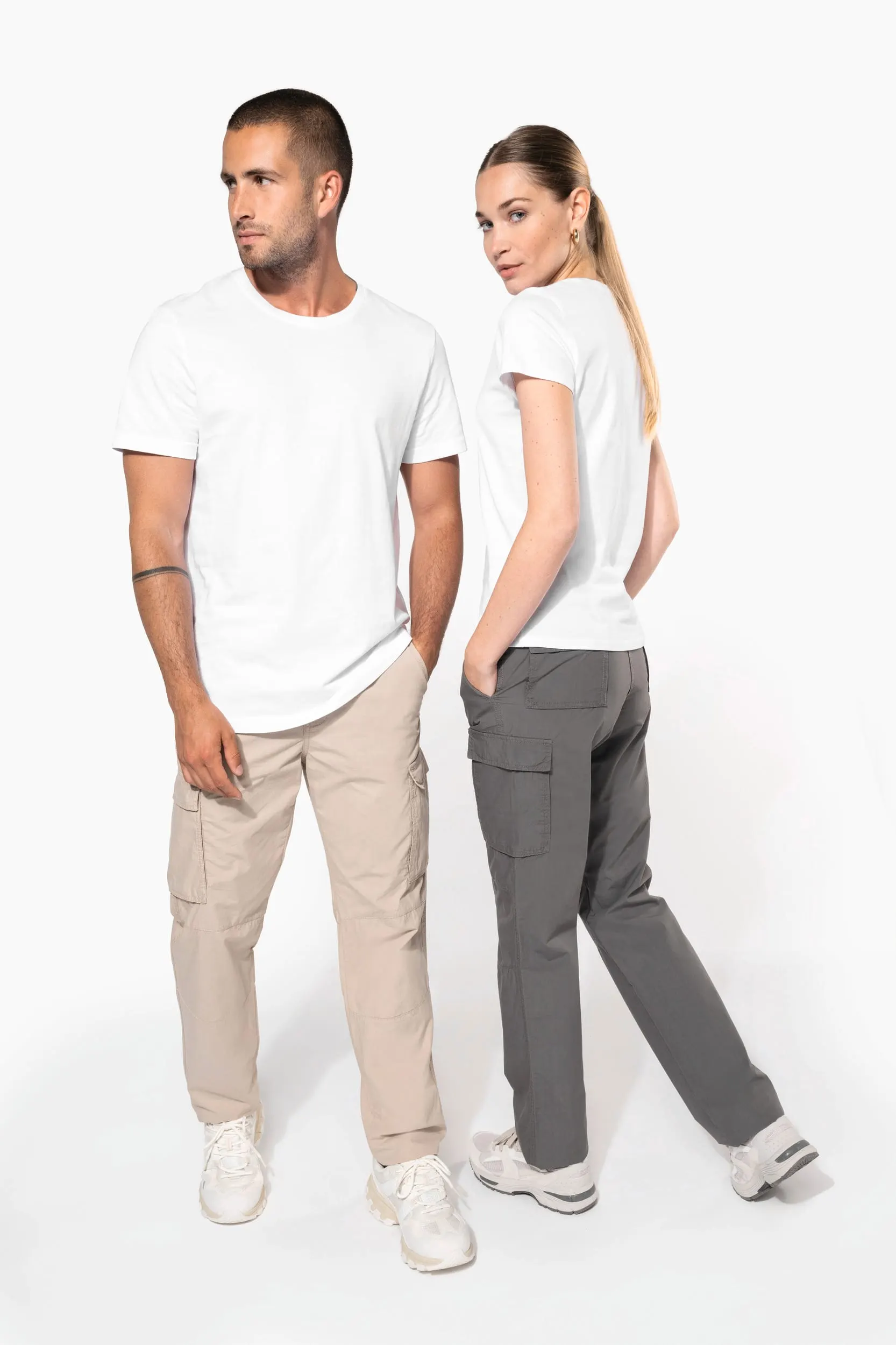 Pantalón ligero multibolsillos para hombre