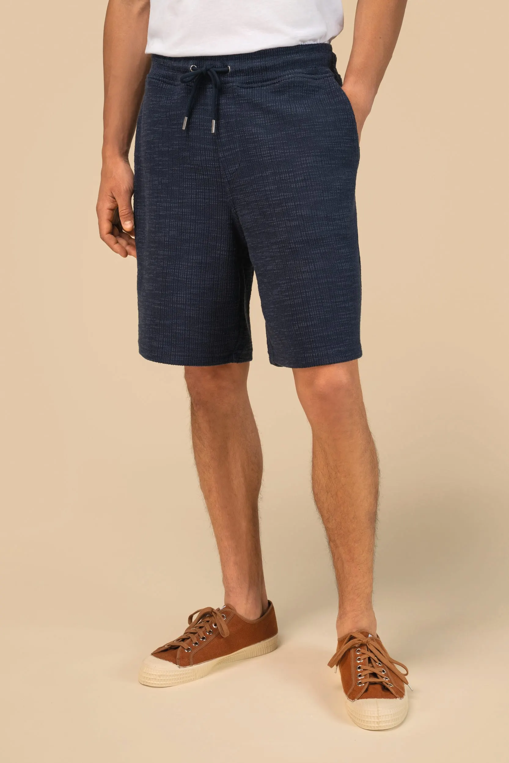 Bermuda texturizada para hombre