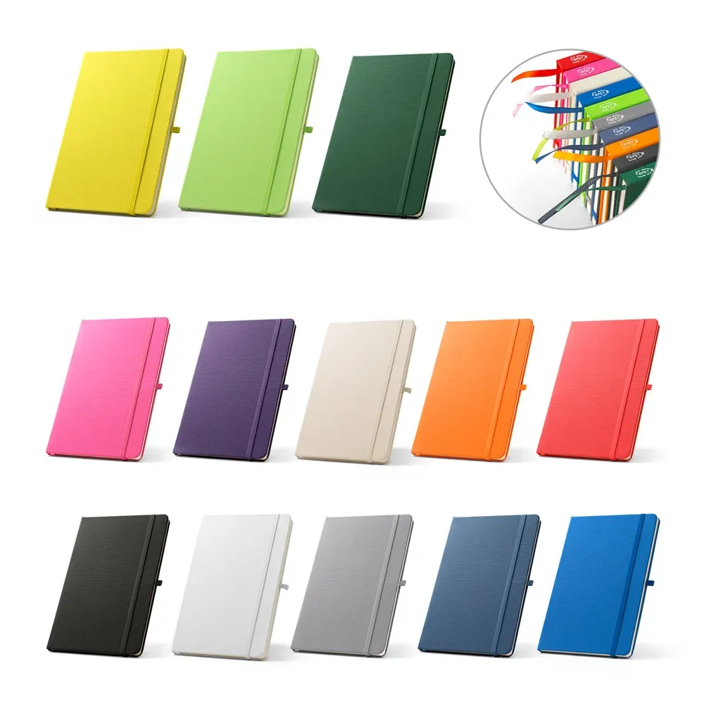 ANNE. Cuaderno A5 en poliéster reciclado (100% rPET) con páginas a rayas