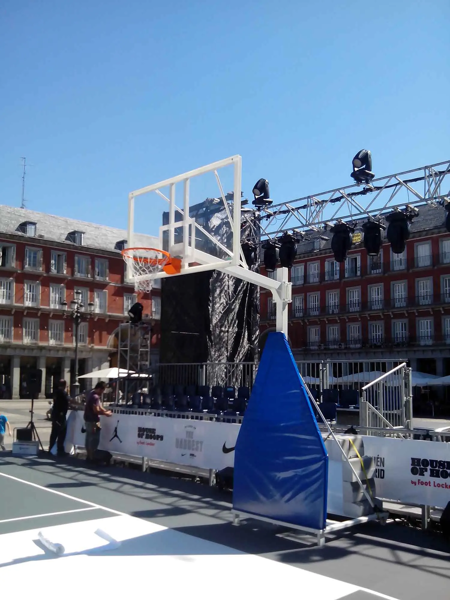 JUEGO DE 2 CANASTAS BALONCESTO DELUXE MONOTUBO TUBO 100 TRASLADABLE 2 RUEDAS CON CARRO  -SIN TABLERO, ARO