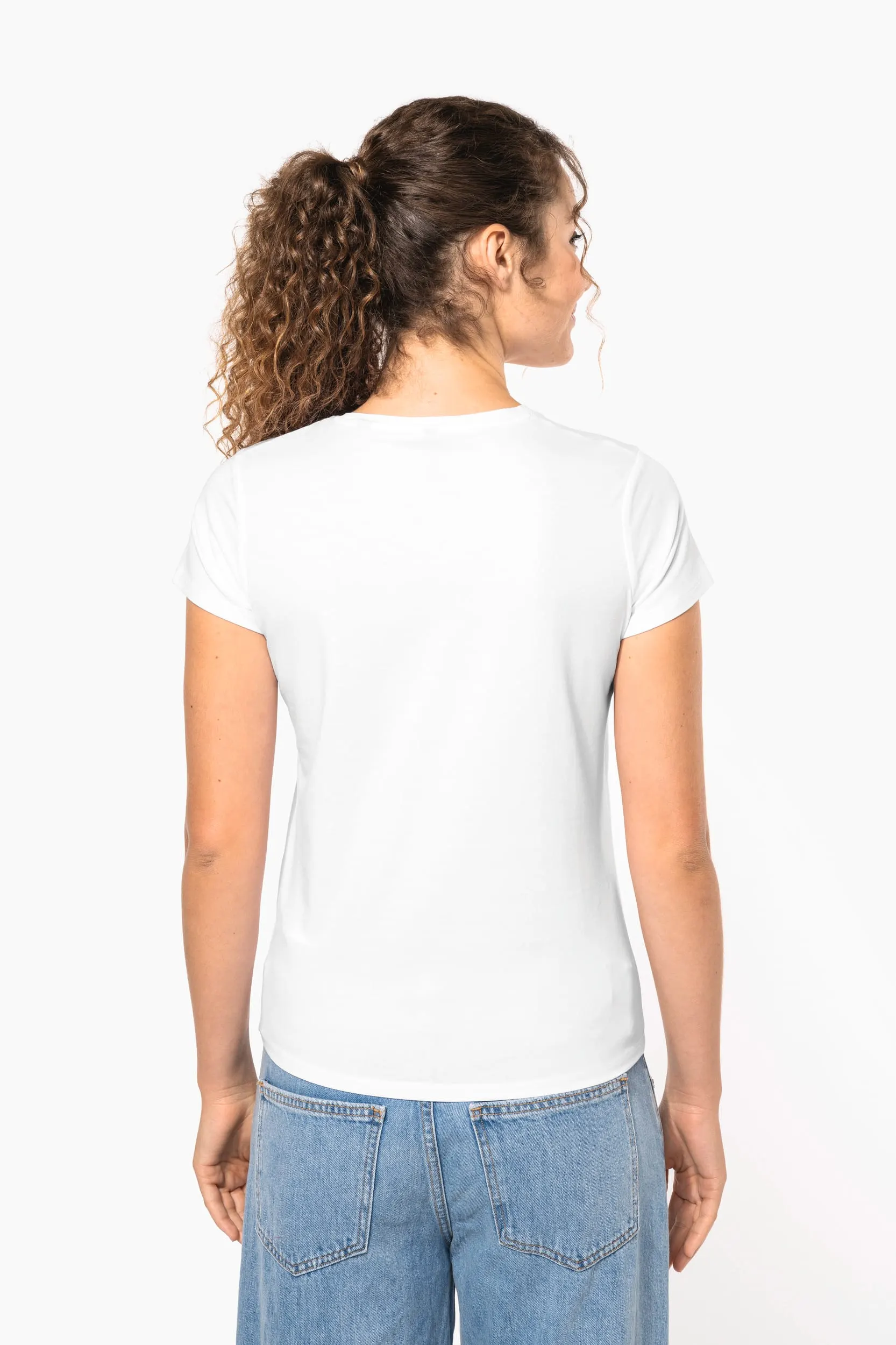 Camiseta con elastano cuello de pico mujer