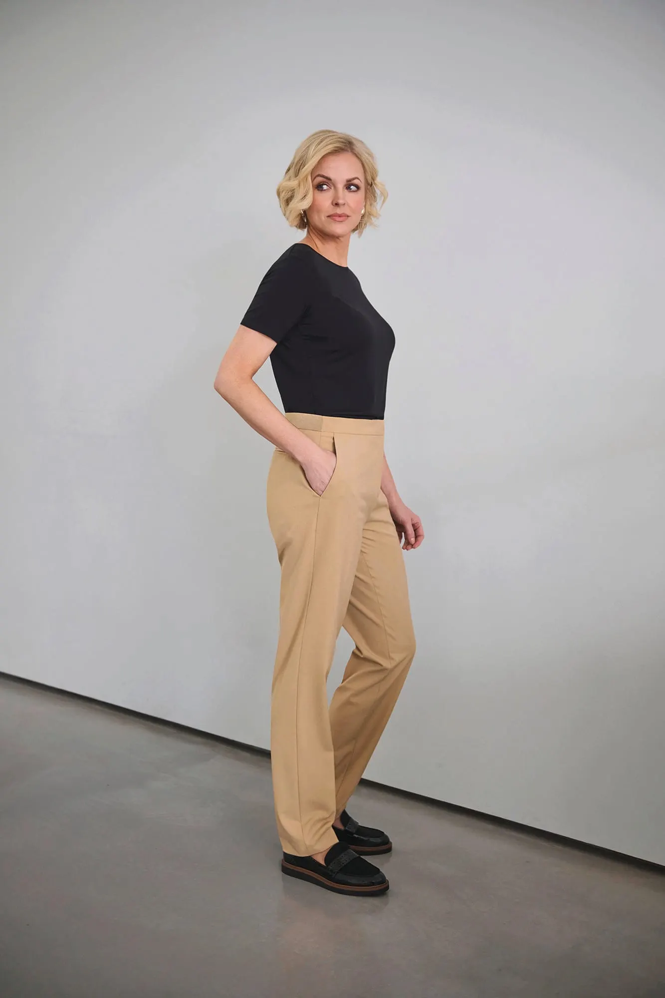 Pantalón mujer Eleanor corte slim