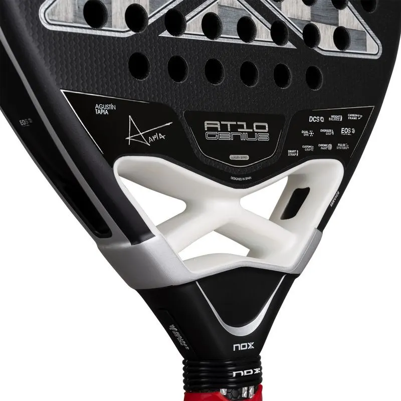 PALA DE PÁDEL NOX AT10 LUXURY GENIUS ATTACK 18K ALUM BY AGUSTIN TAPIA