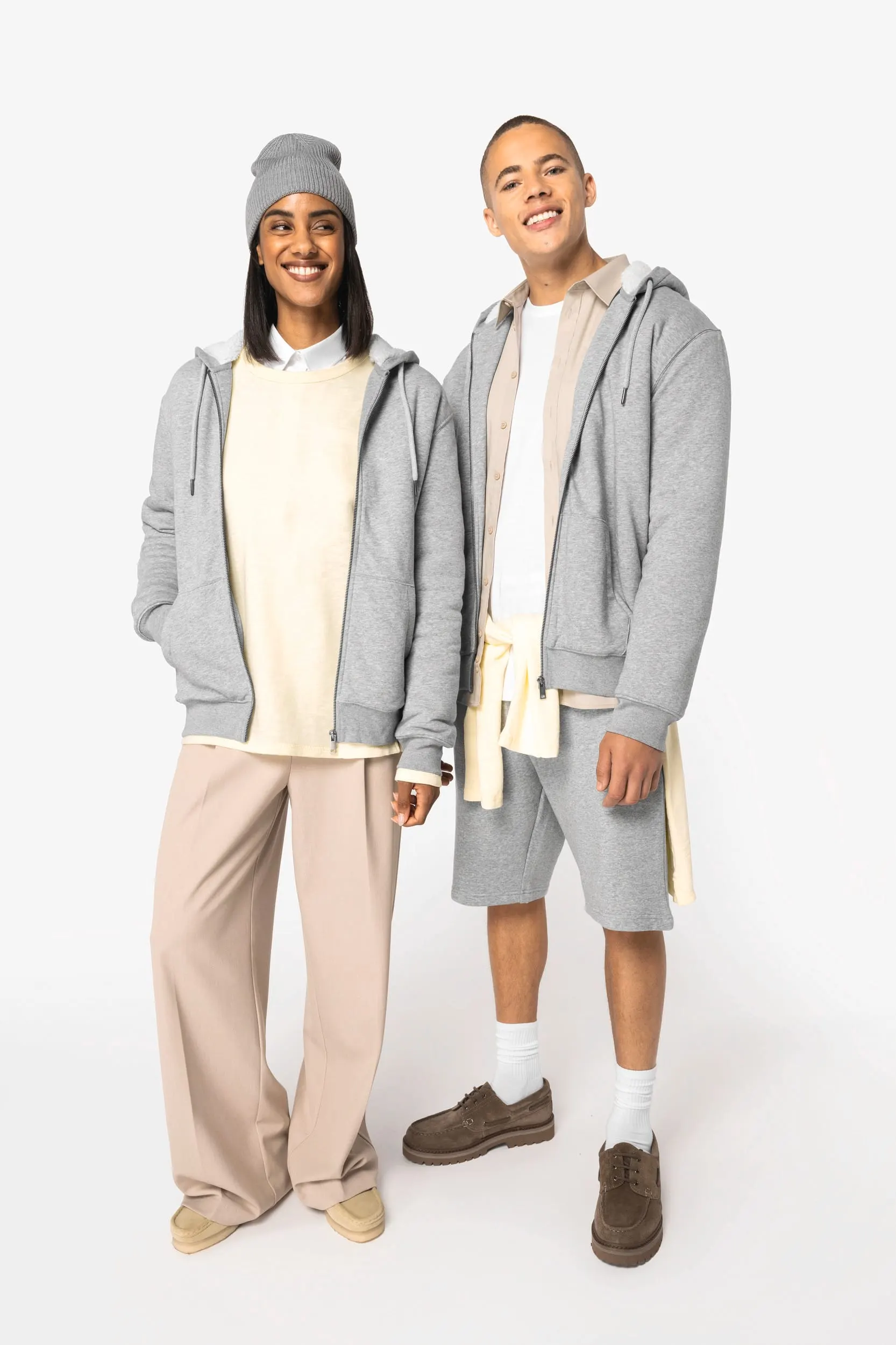Sudadera ecorresponsable con cremallera y forro de sherpa unisex