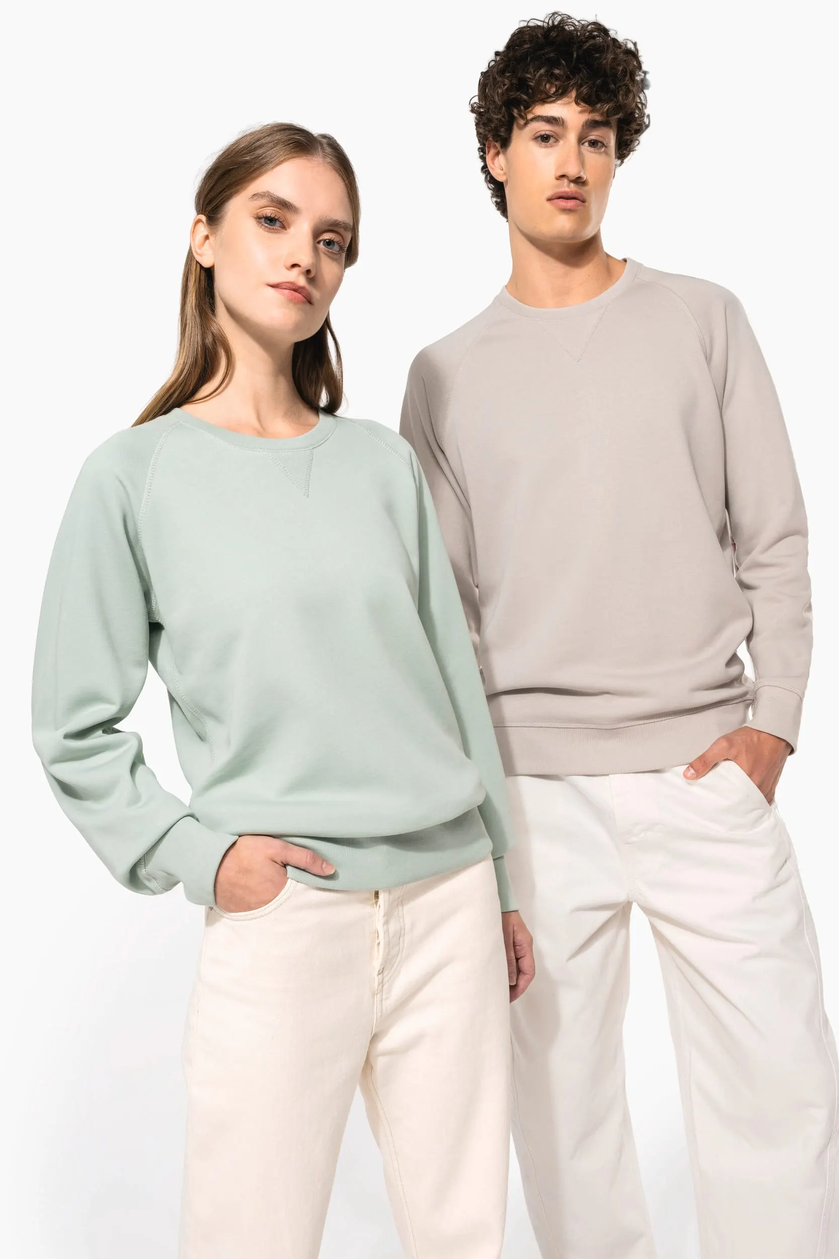 Sudadera algodón orgánico con cuello redondo y mangas raglán de hombre