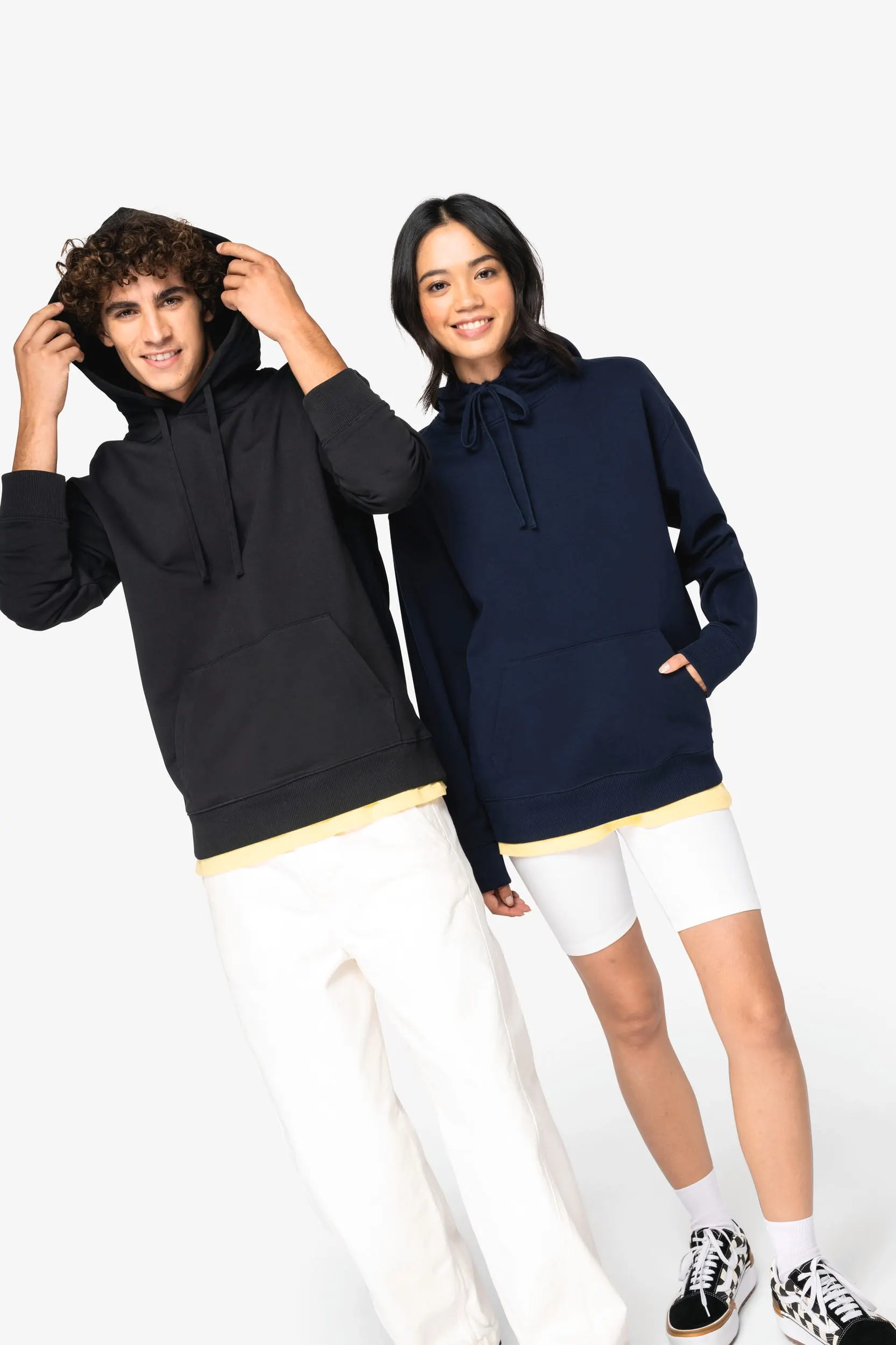 Sudadera ecorresponsable con capucha y hombros caídos French Terry unisex