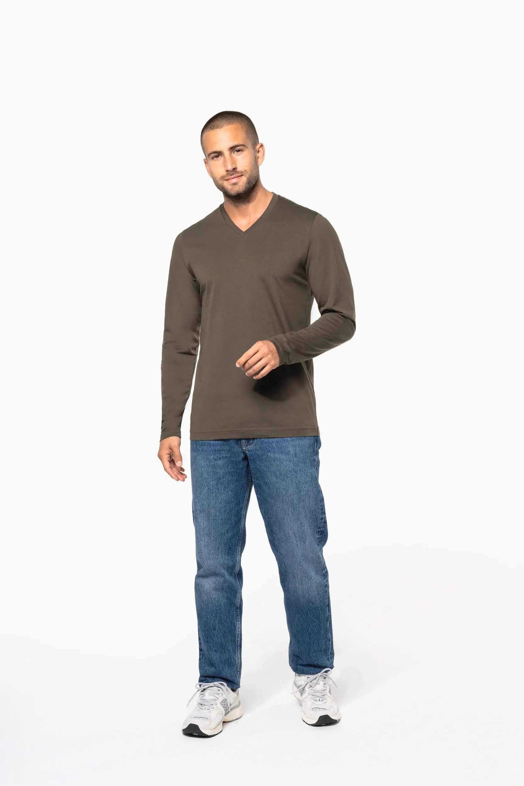 Camiseta manga larga y cuello de pico hombre