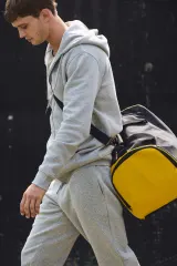 Bolsa de deporte bicolor