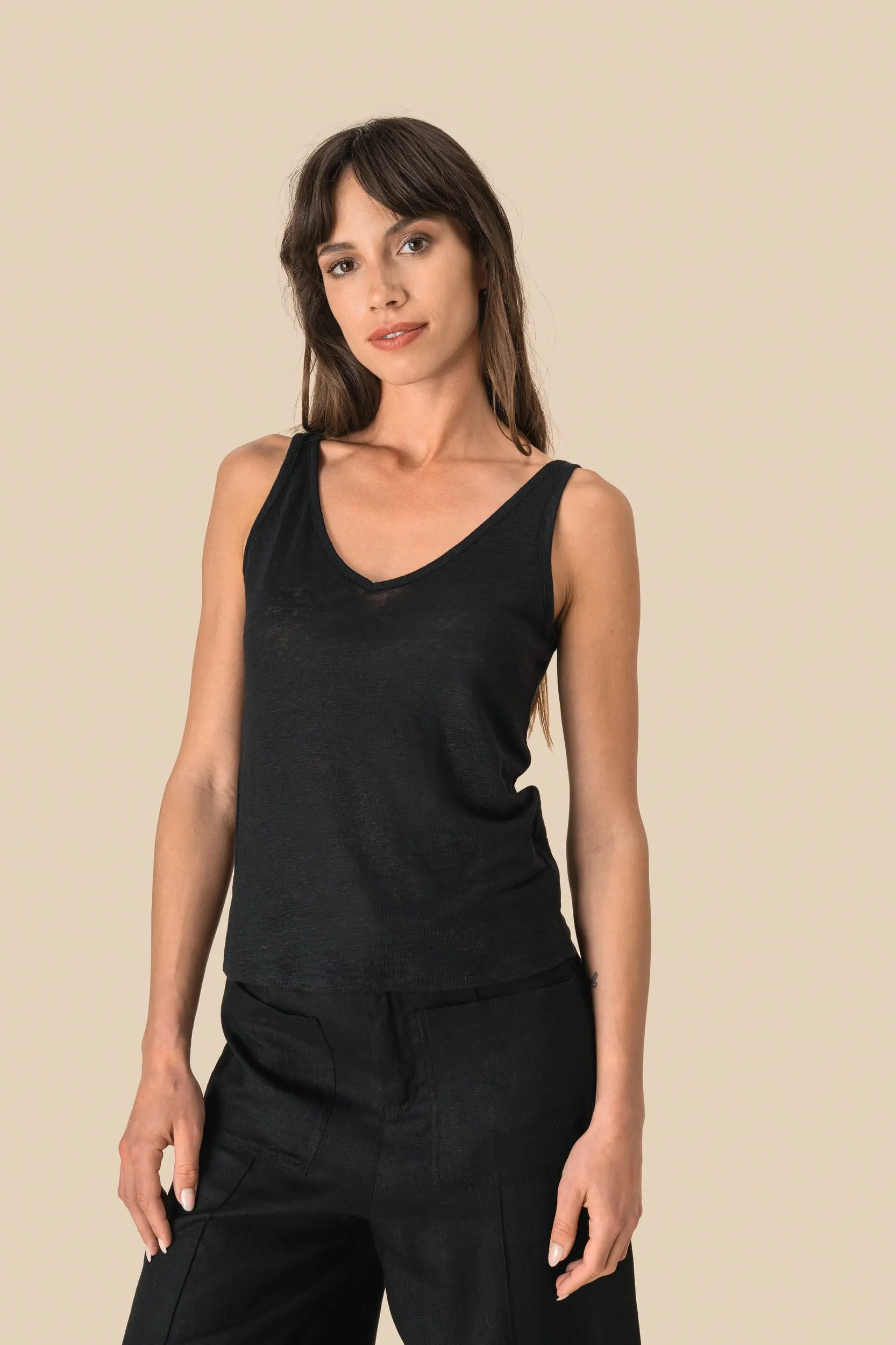 Camiseta de tirantes de lino mujer