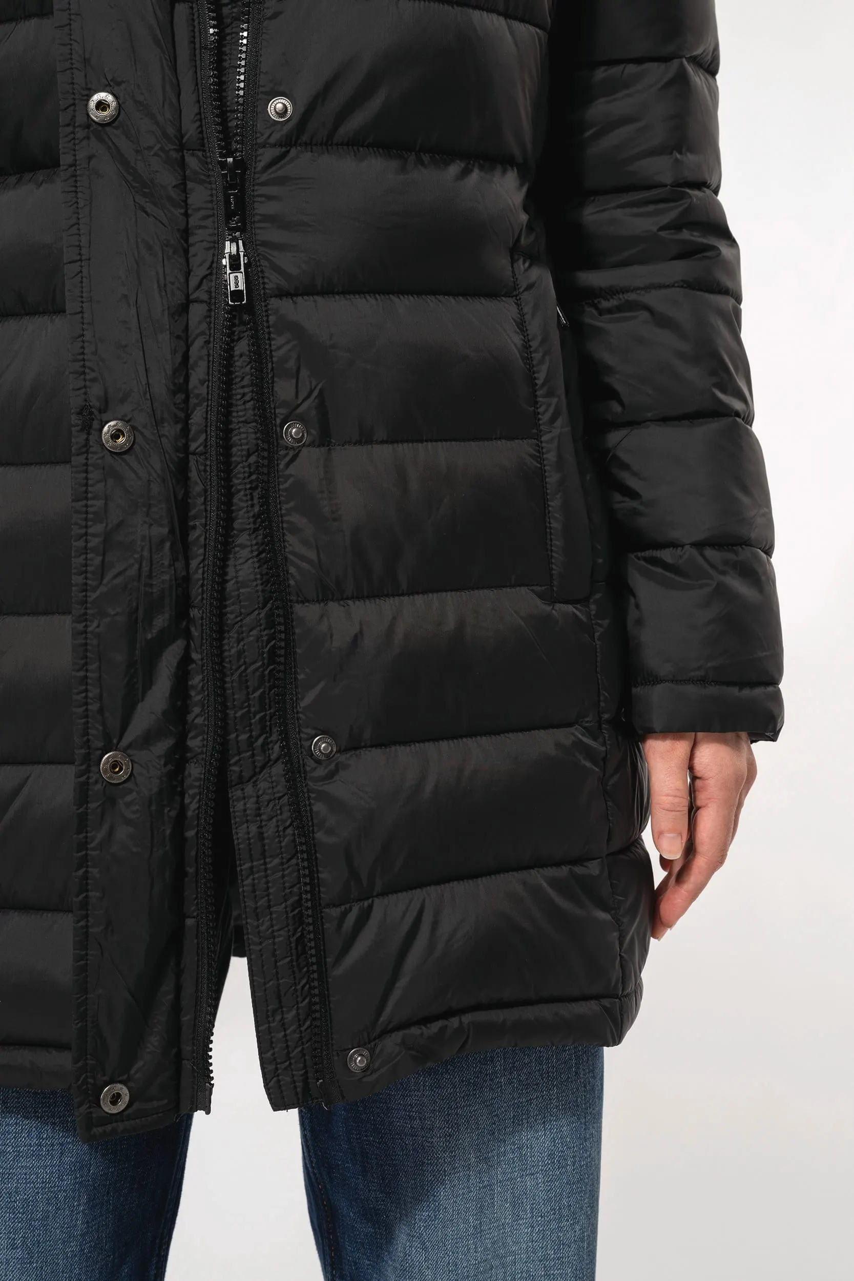 Parka ligera acolchada con capucha para mujer