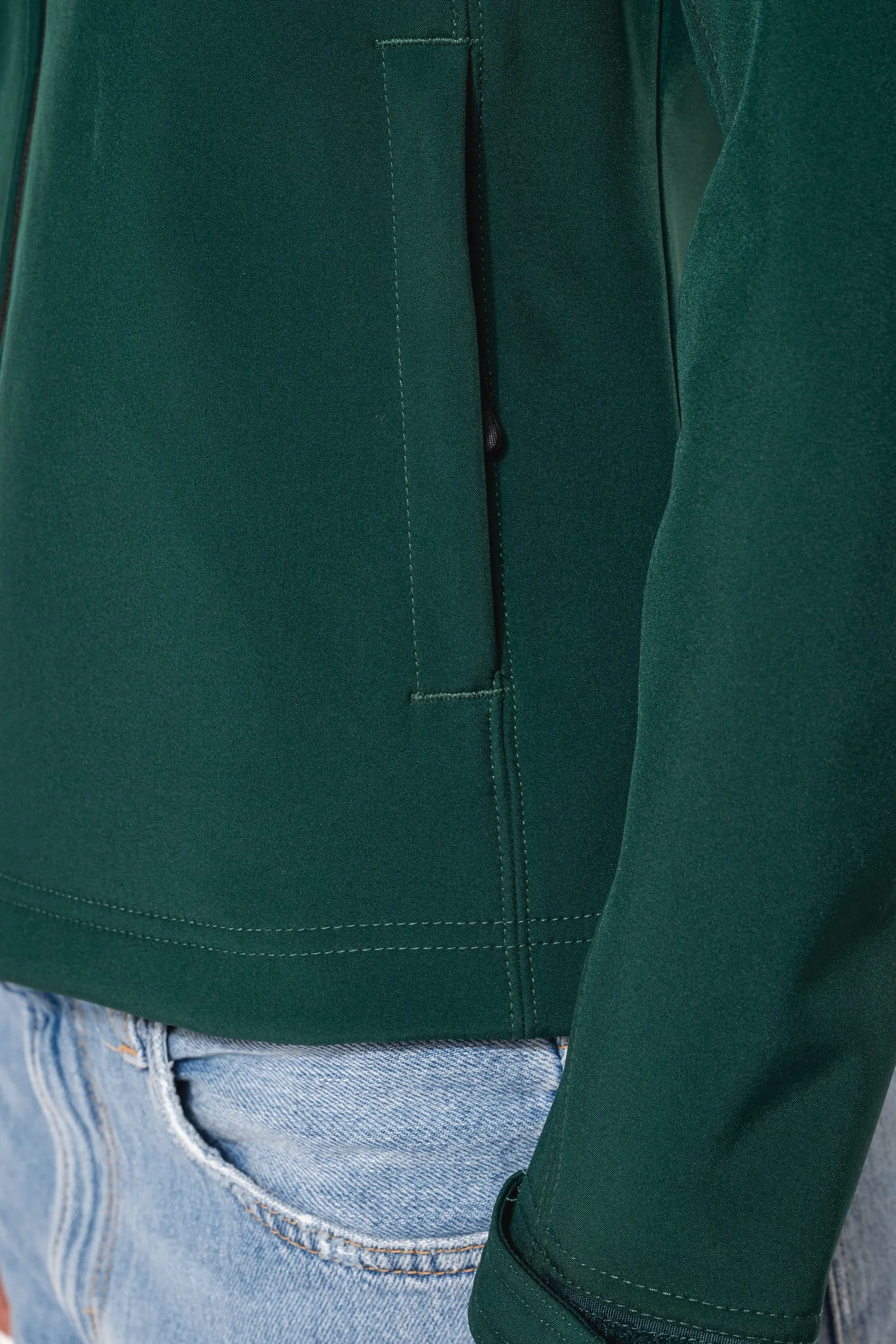 Chaqueta softshell con capucha extraíble mujer