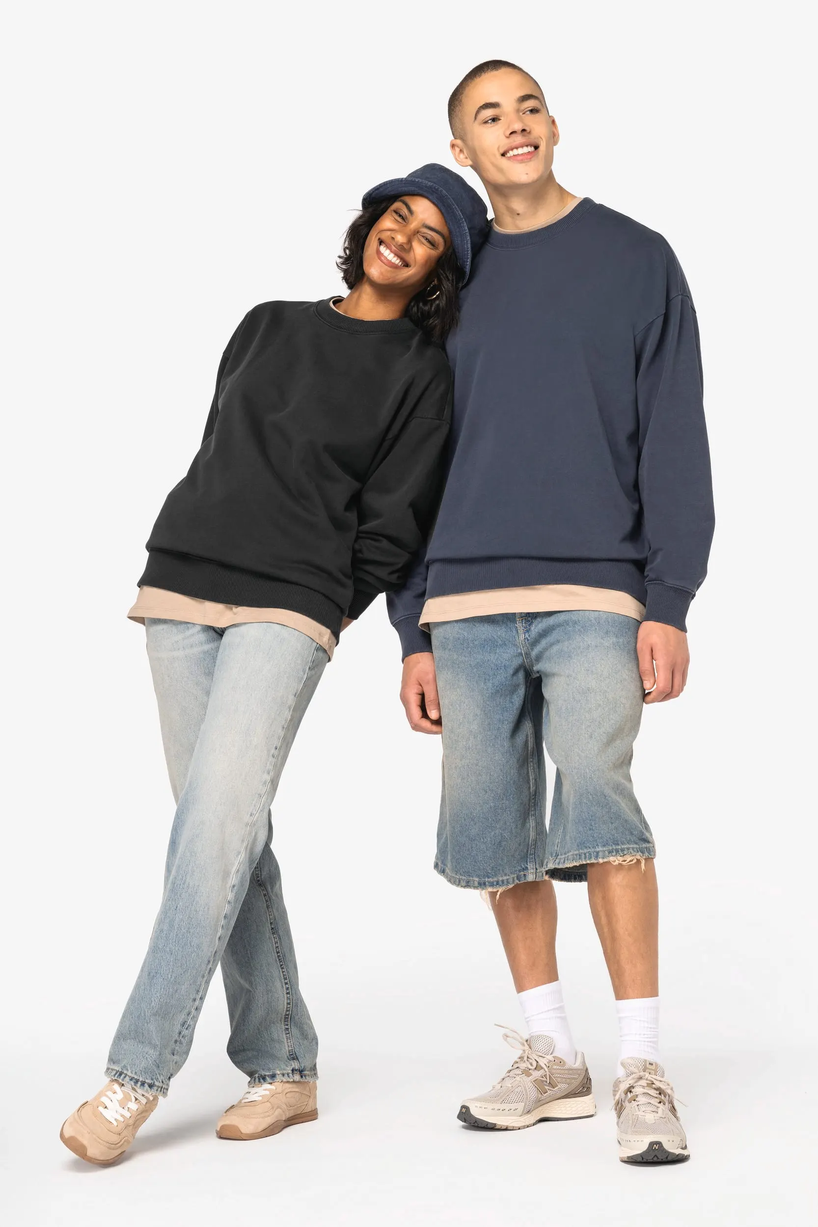 Sudadera ecorresponsable de cuello redondo efecto lavado oversize unisex