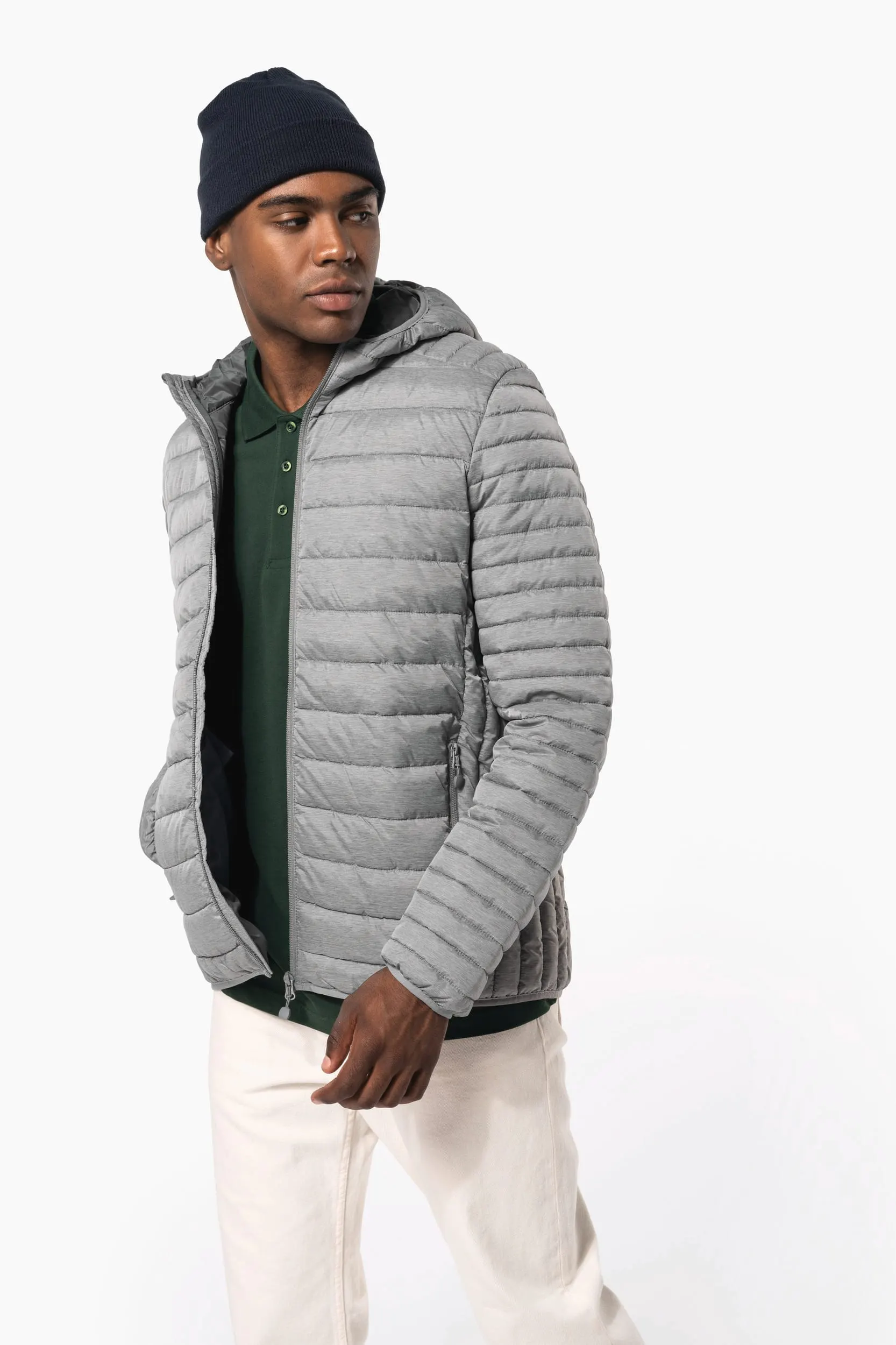 Chaqueta acolchada y ligera con capucha hombre